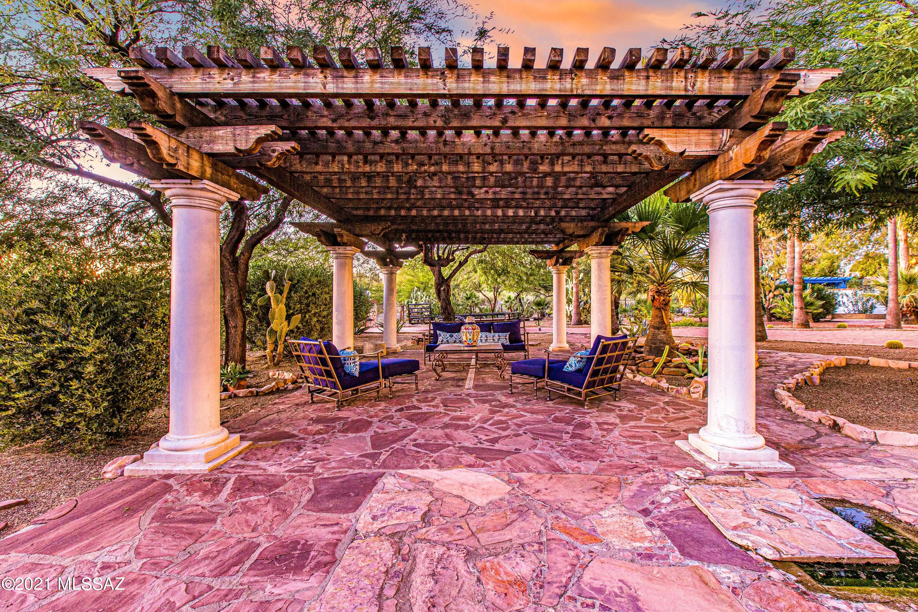 Casas Adobes Addition - Residential