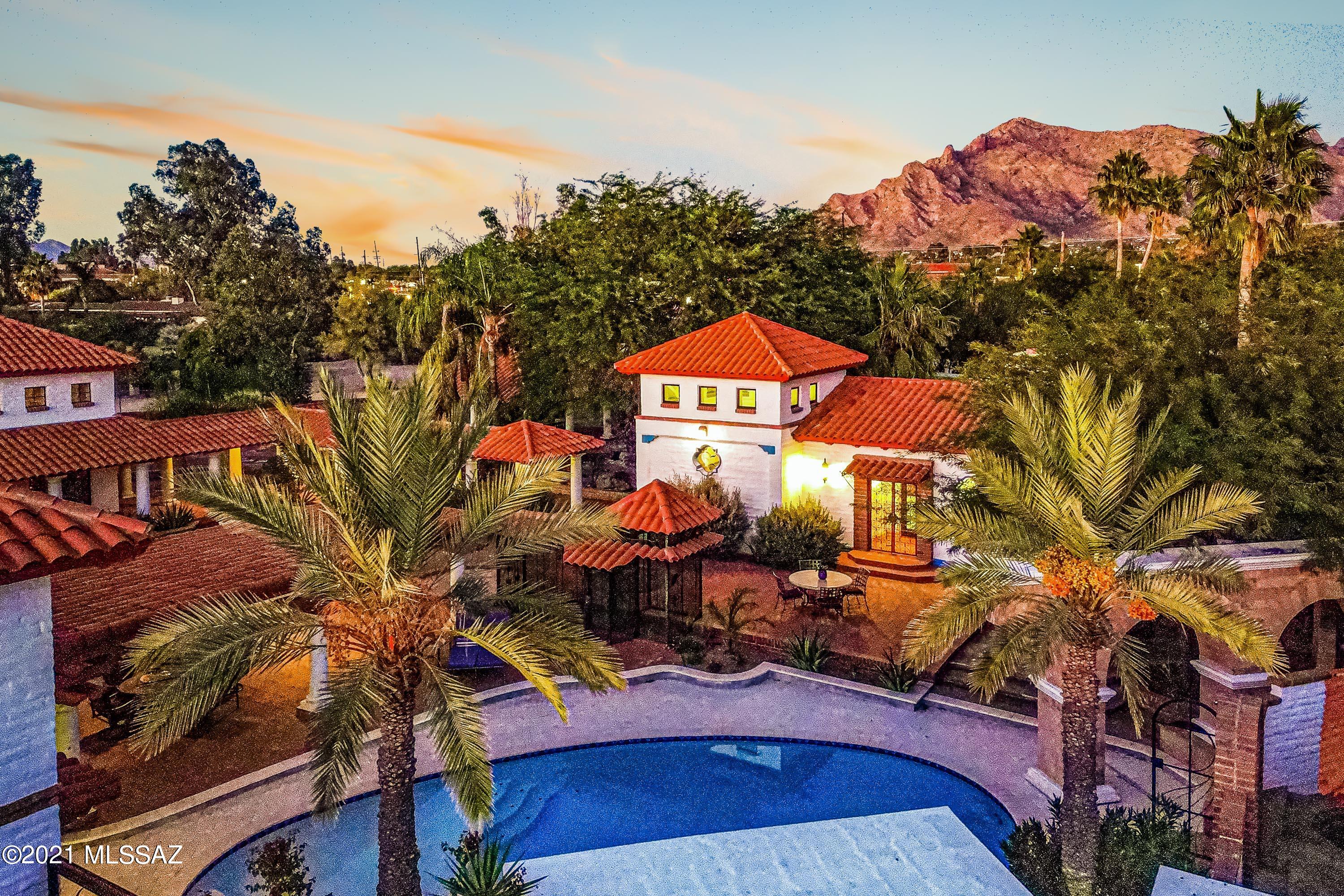 Casas Adobes Addition - Residential