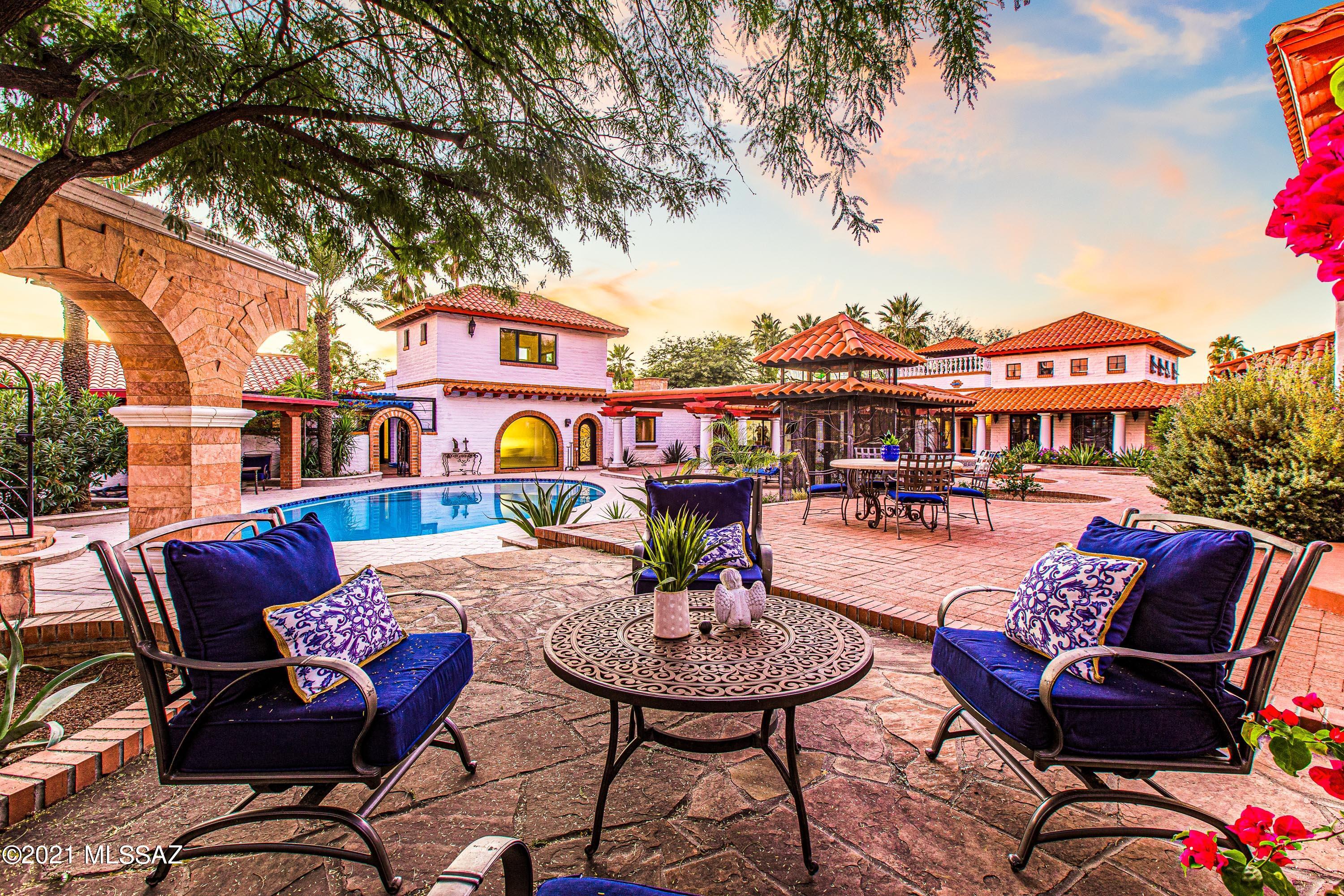 Casas Adobes Addition - Residential