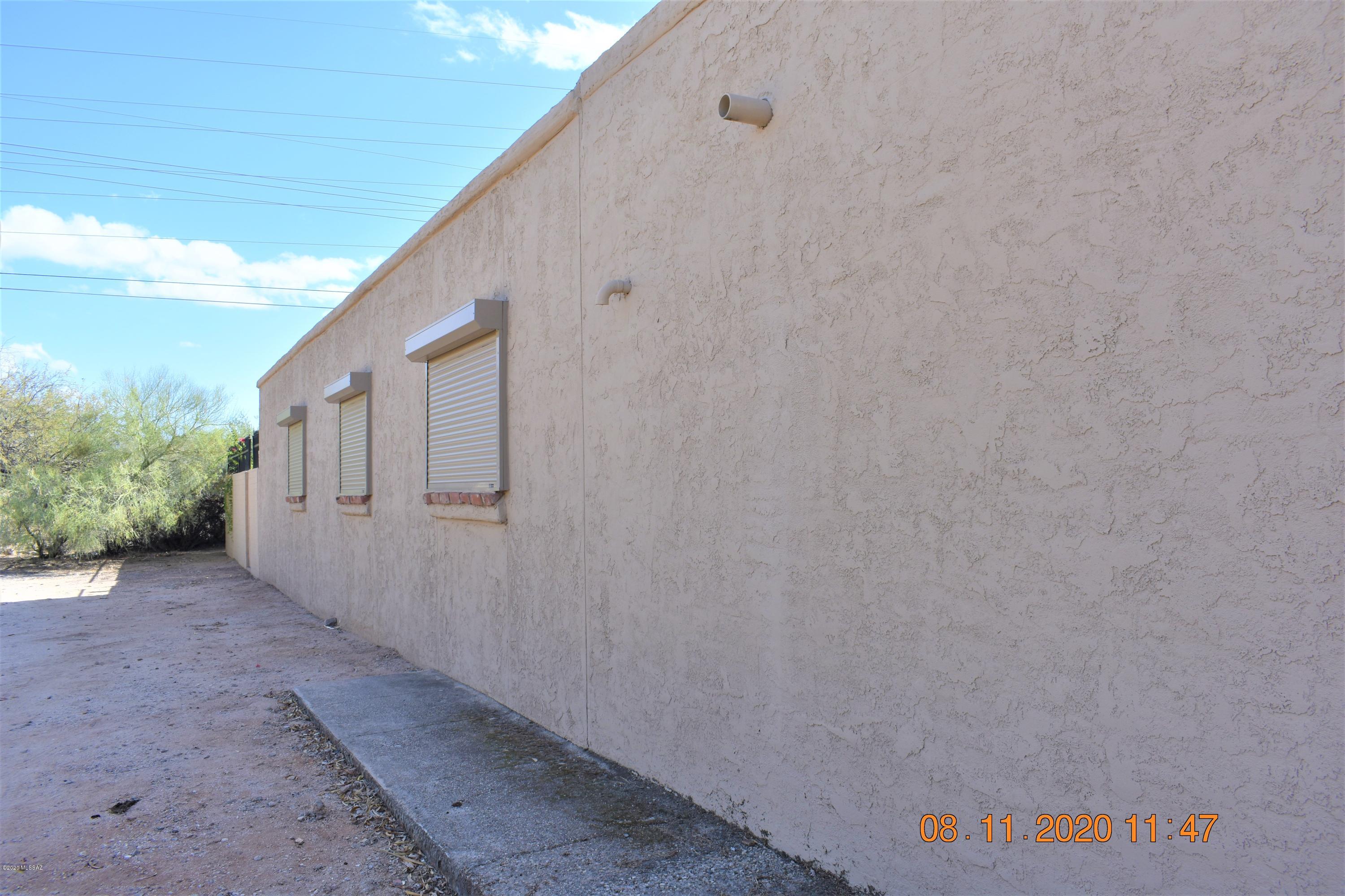 Las Quintas Townhouses(1-57) - Residential