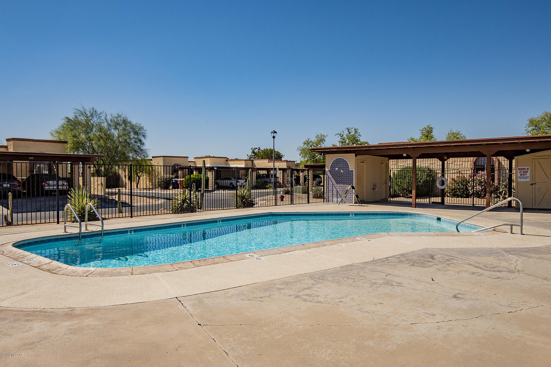 Mira Loma Townhouses Amended (1-44) - Residential