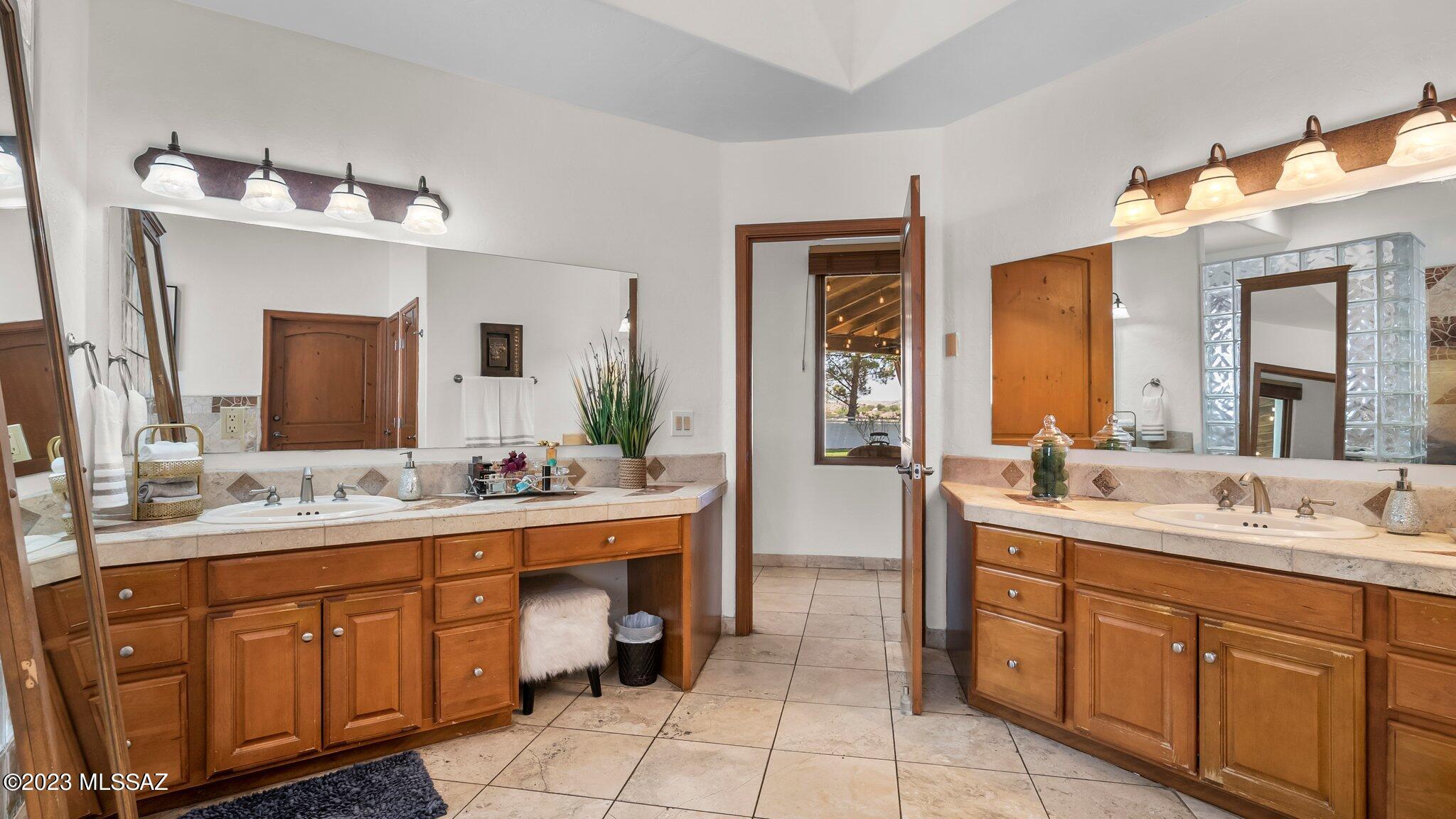 Meadow Hills - Residential