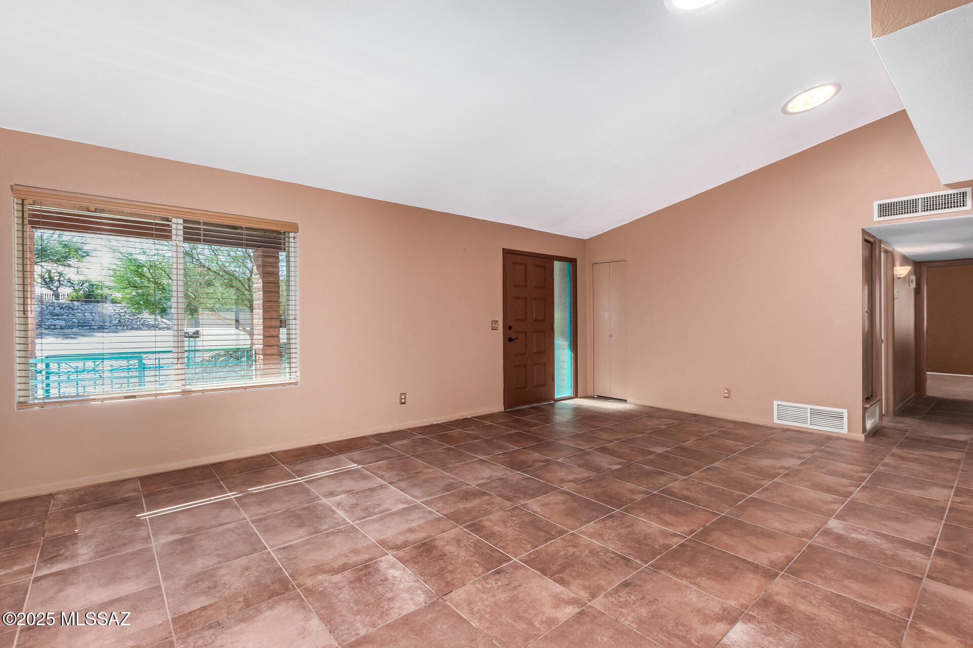 7233 E Inca Dove Drive