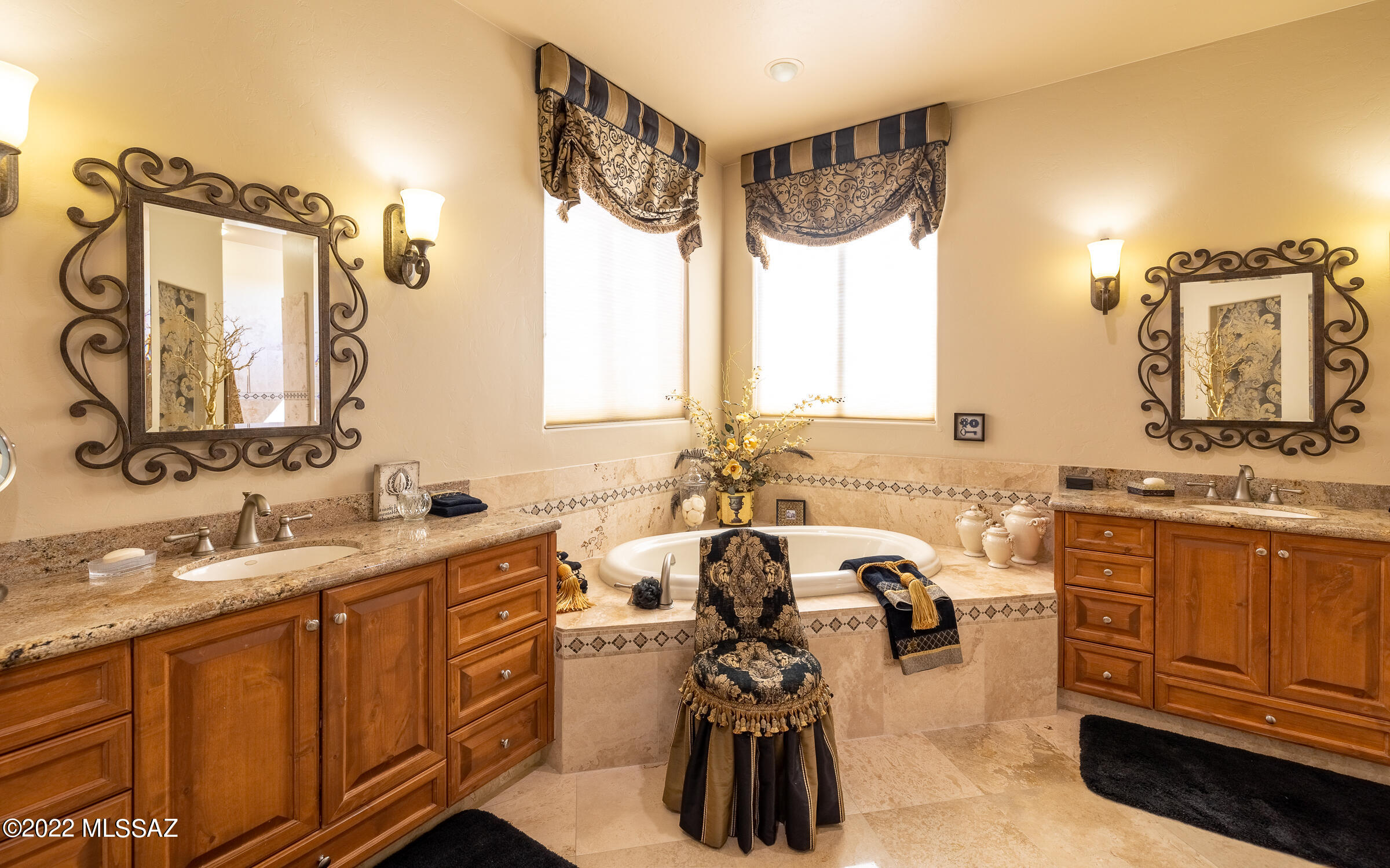 Honey Bee Canyon Estates - Residential