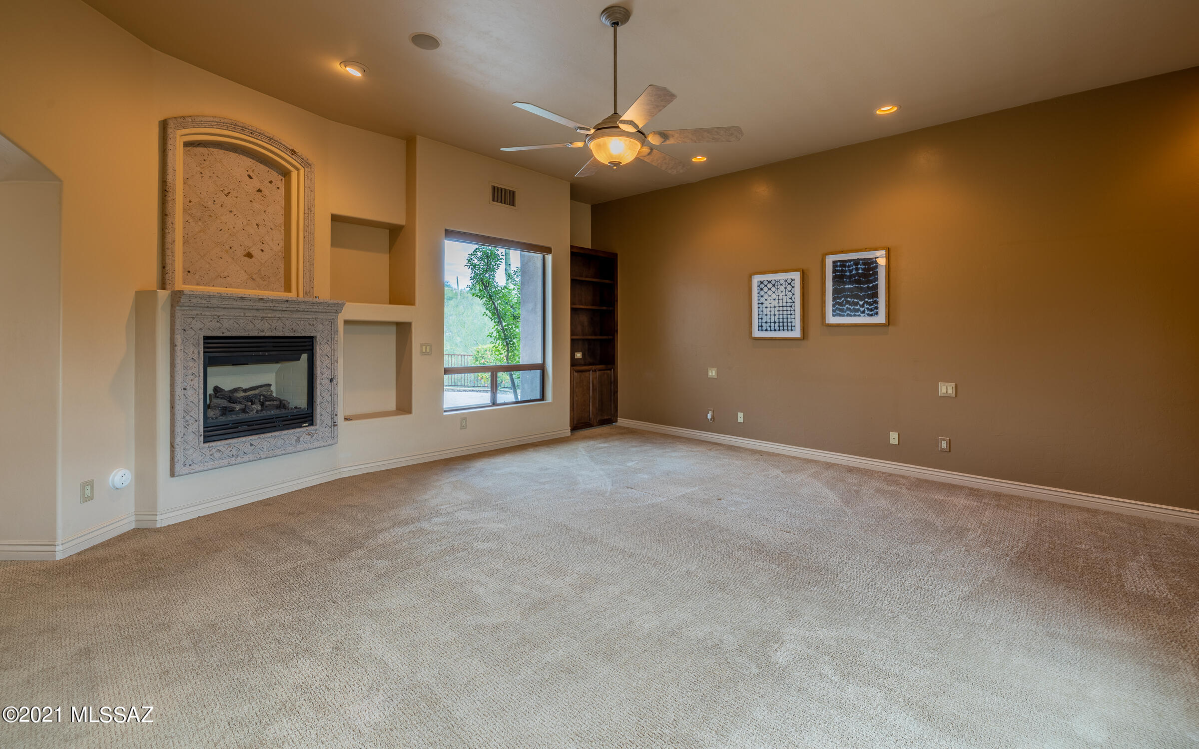 Catalina Foothills Estates NO. 10 (1-72) - Residential