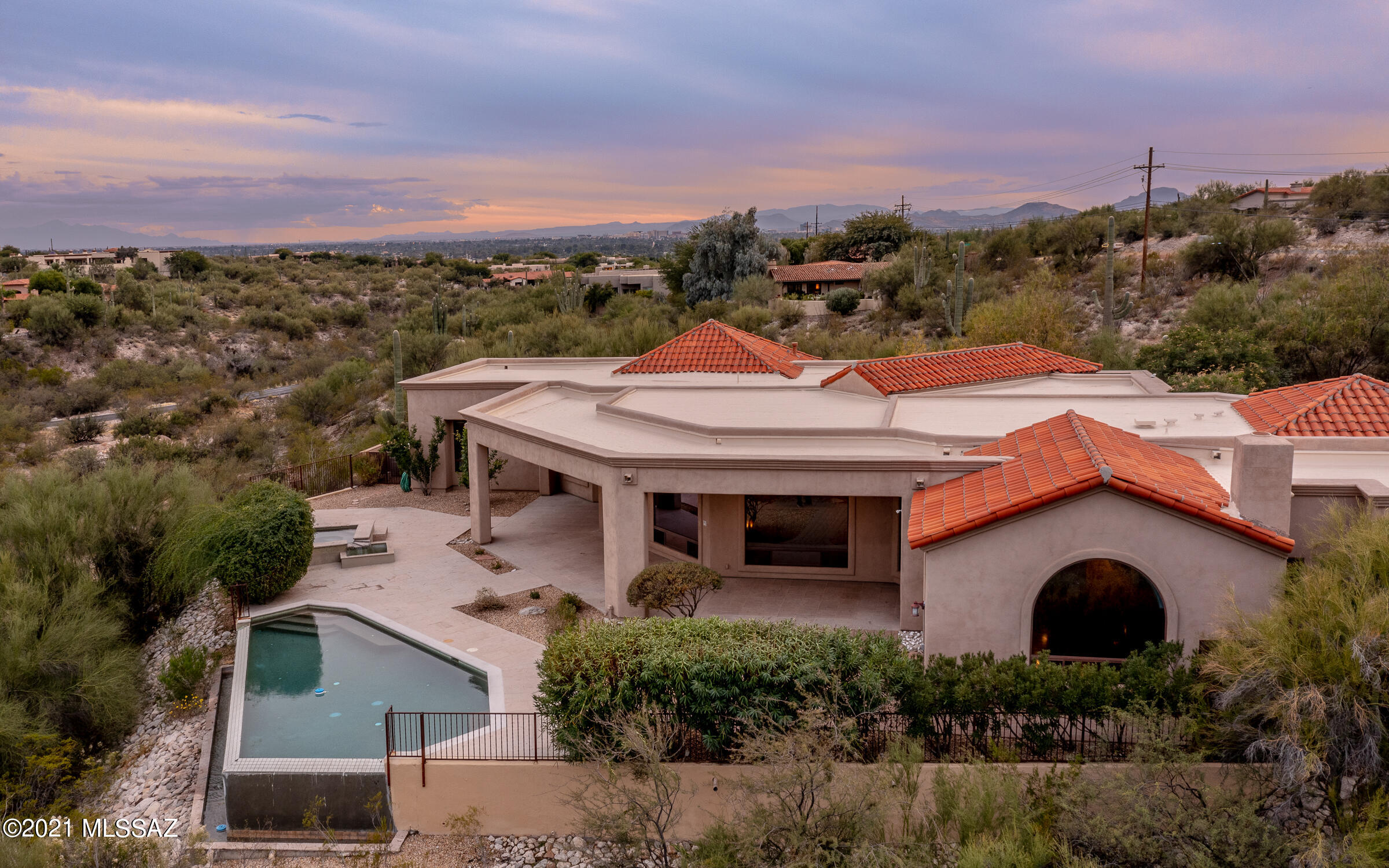 Catalina Foothills Estates NO. 10 (1-72) - Residential