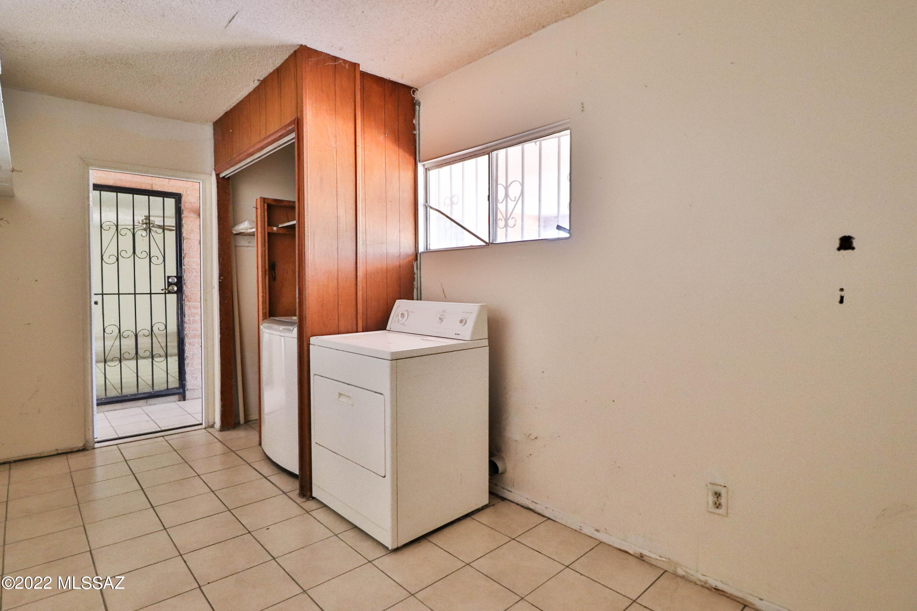 El Cortez Heights - Residential
