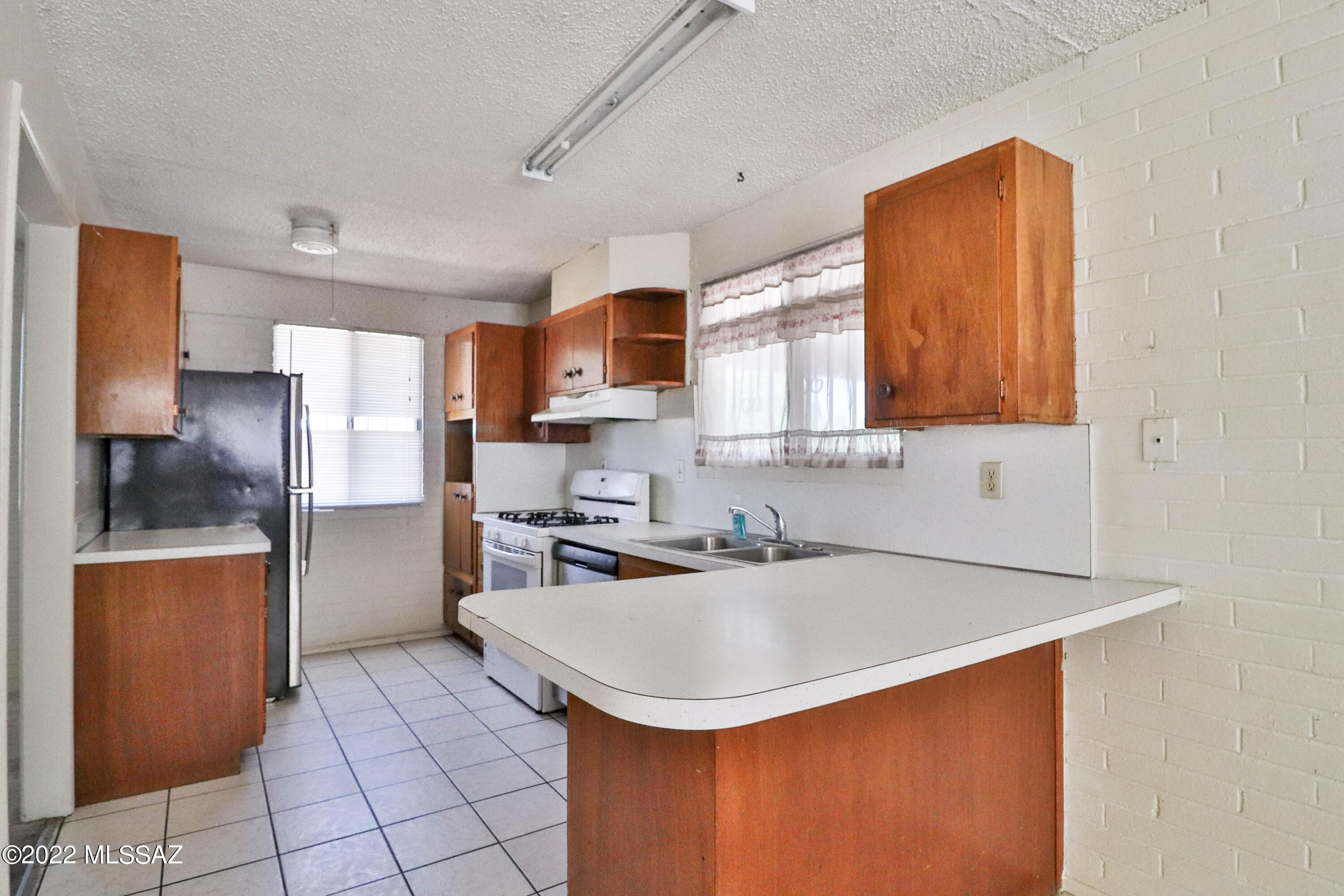 El Cortez Heights - Residential