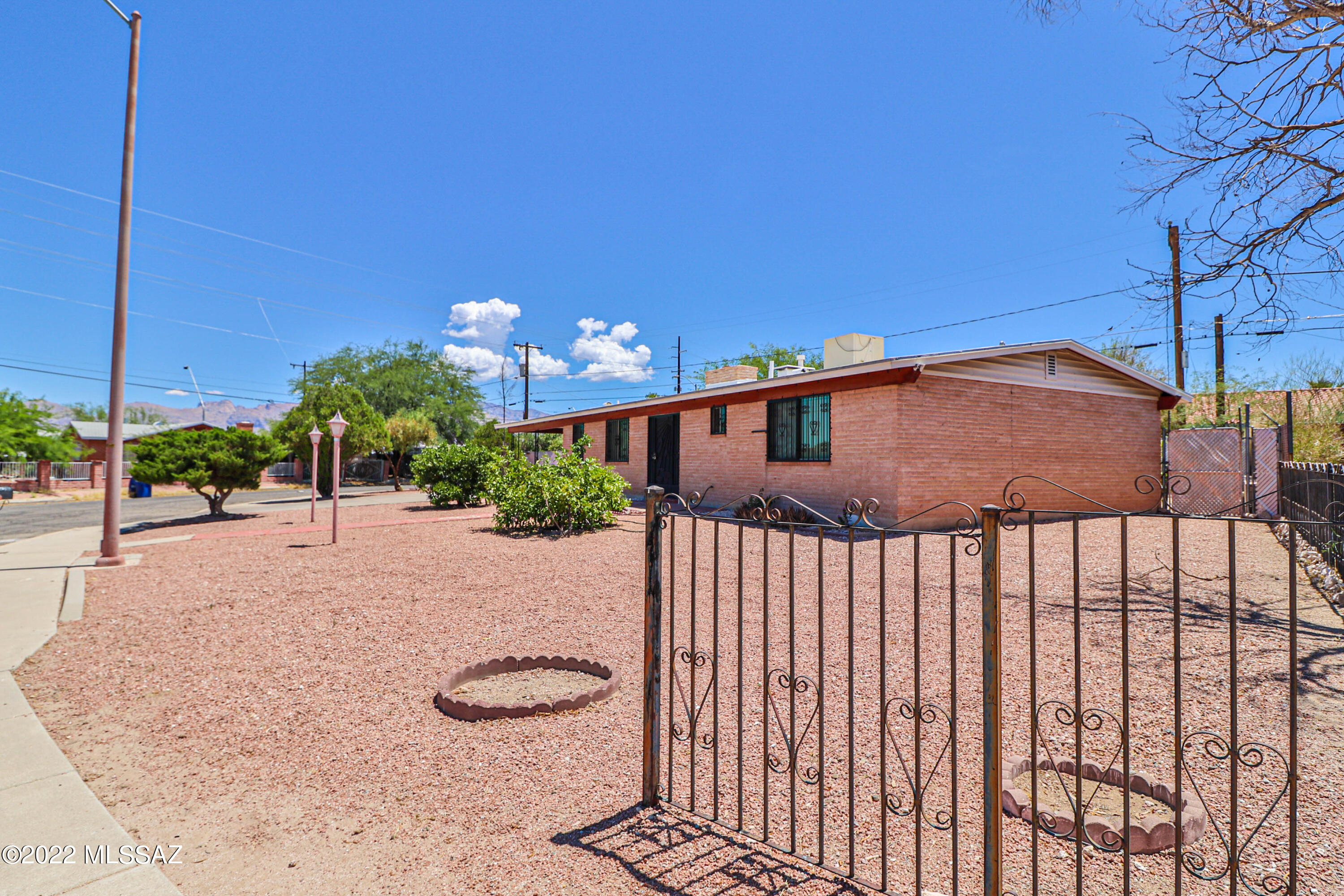 El Cortez Heights - Residential