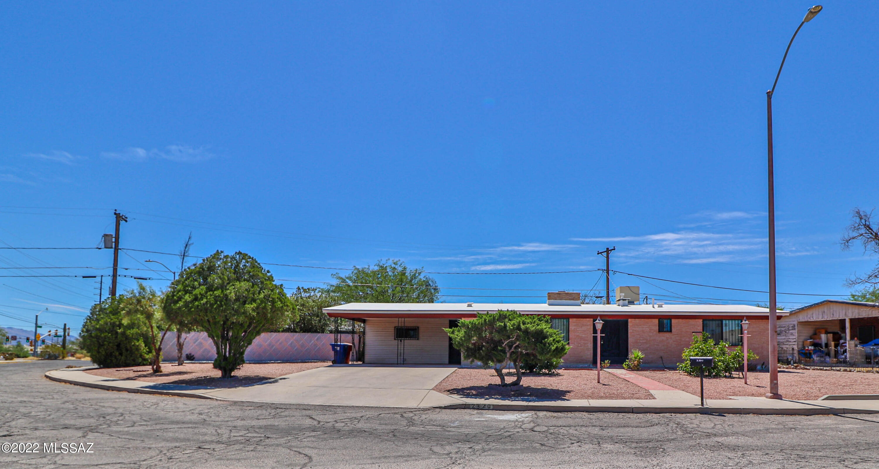 El Cortez Heights - Residential