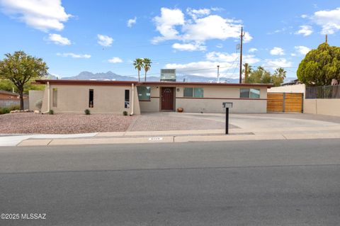 8425 E Hawthorne Street Tucson AZ 85710