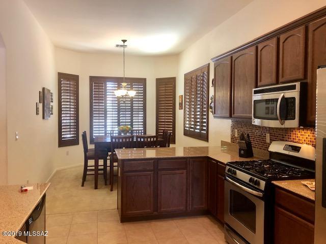 Rancho Vistoso Neighborhood 10 - Residential Lease