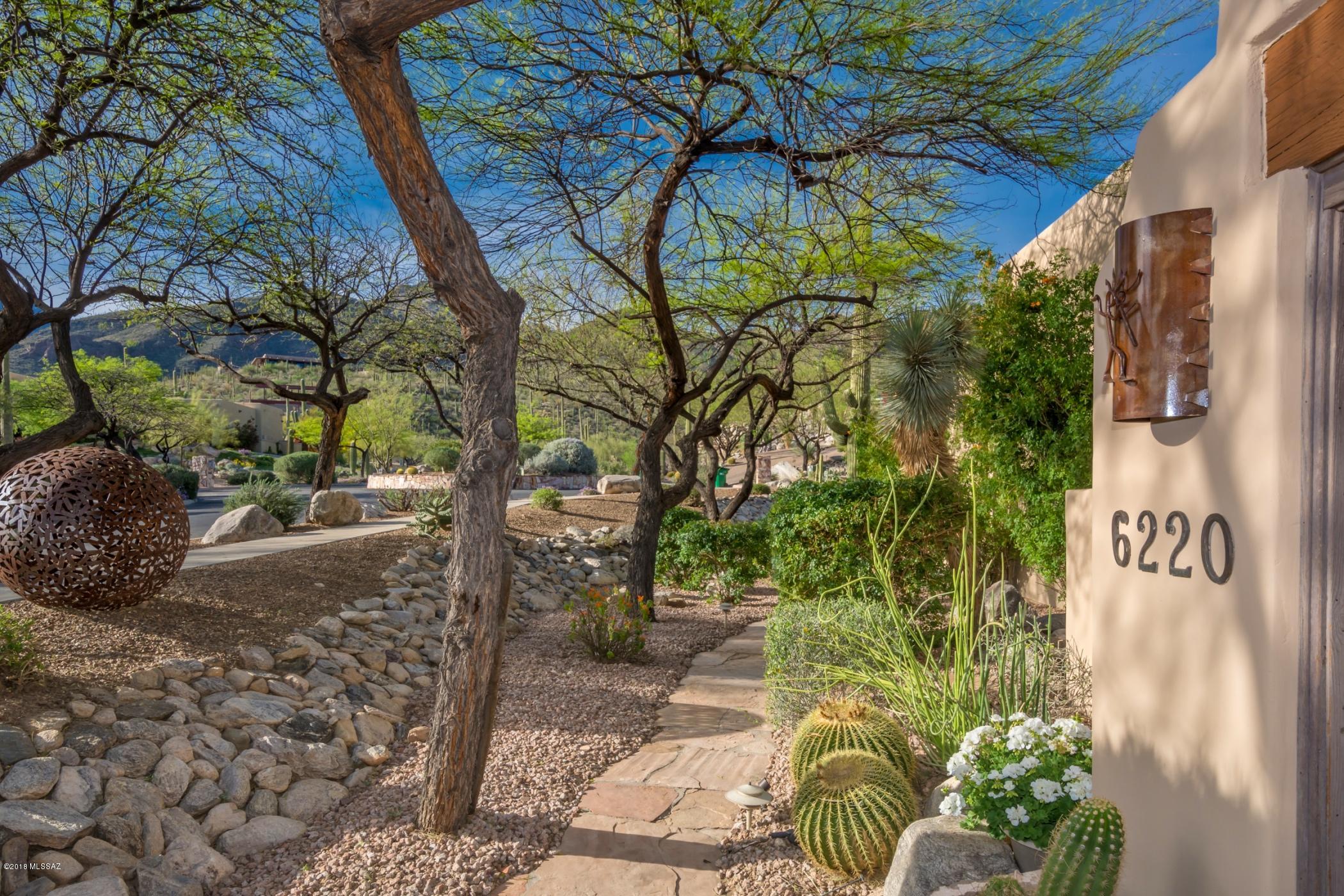 Sabino Ridge (1-10) - Residential