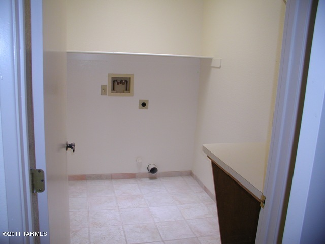 Unsubdivided - Residential Lease