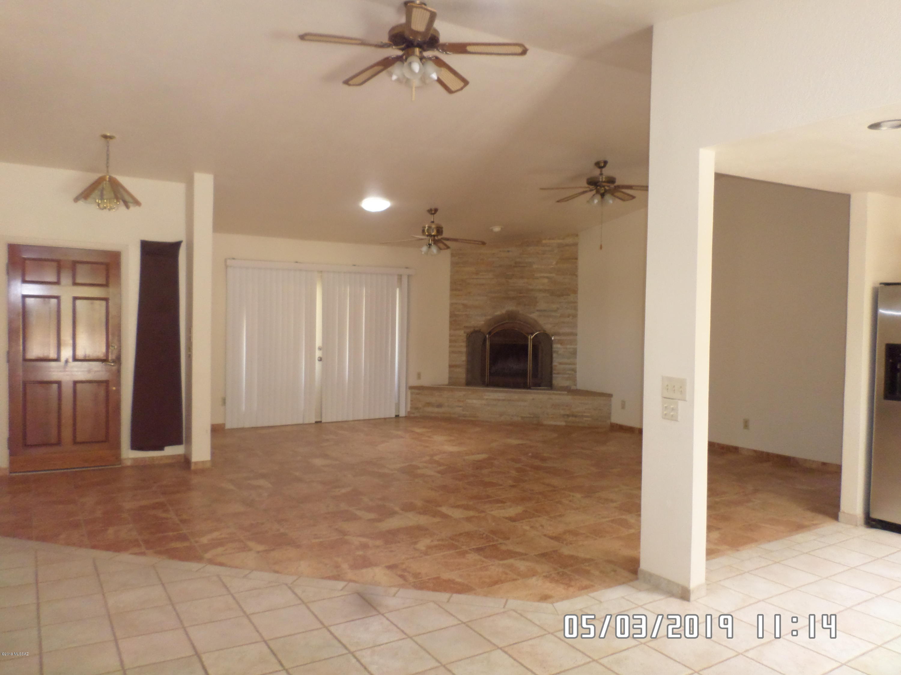Unsubdivided - Residential Lease