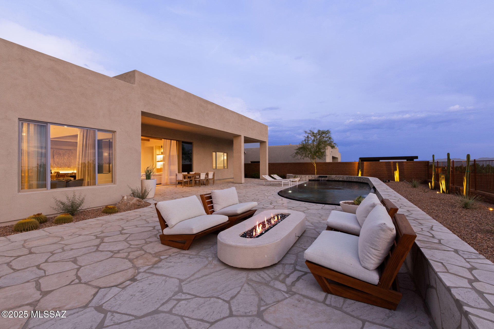 Boulder Canyon at Dove Mountain - Residential