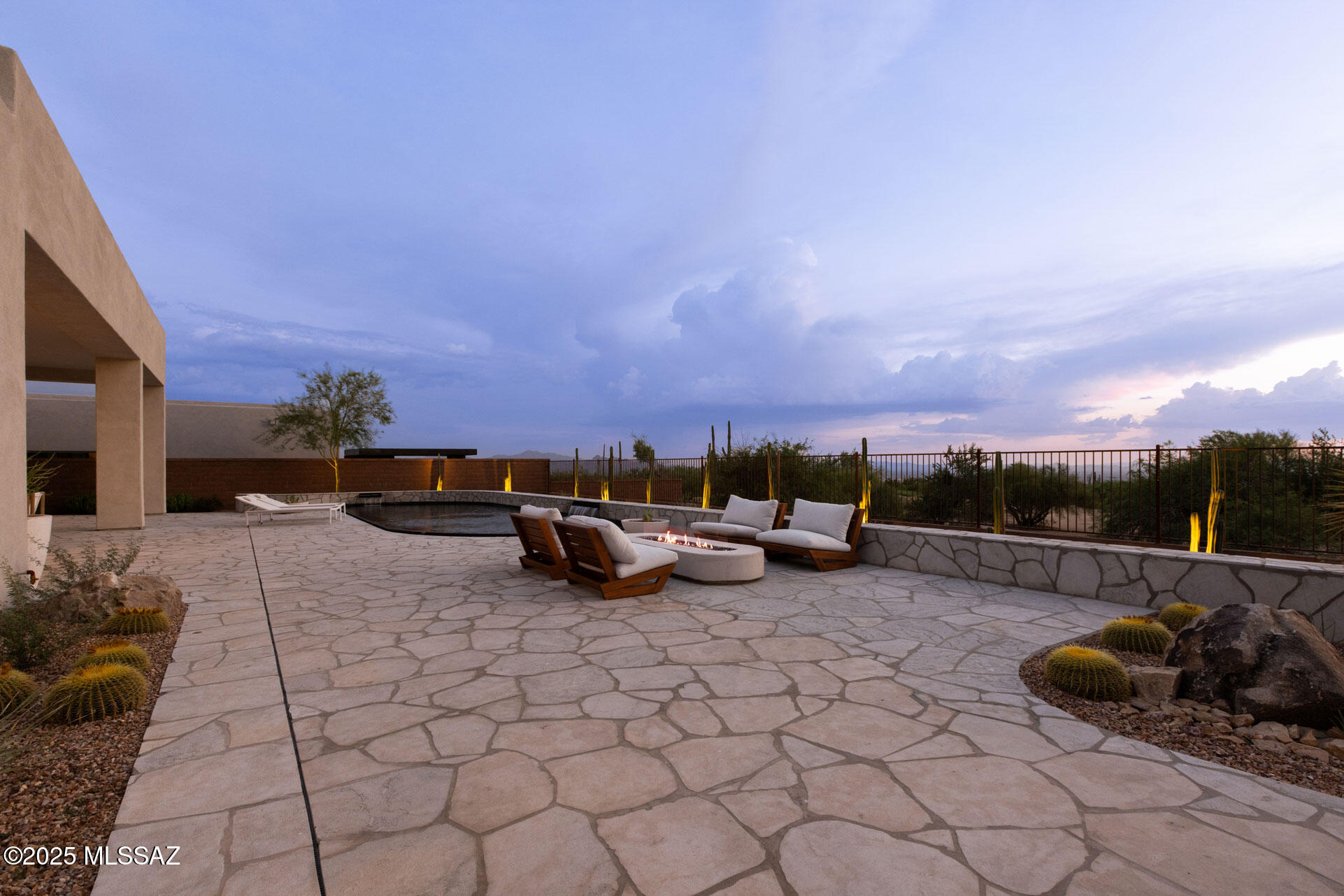 Boulder Canyon at Dove Mountain - Residential
