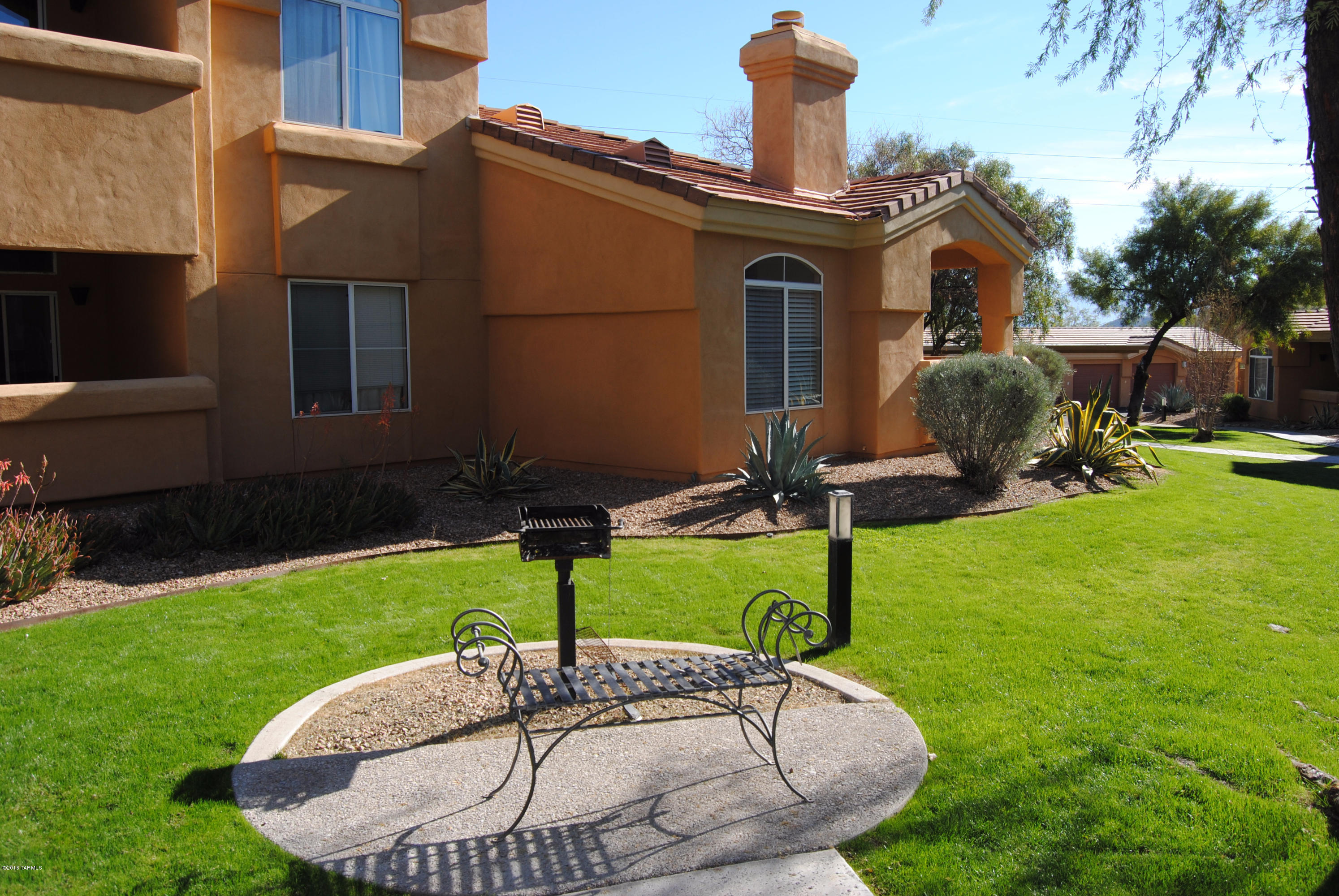 Pinnacle Canyon Condominium - Residential