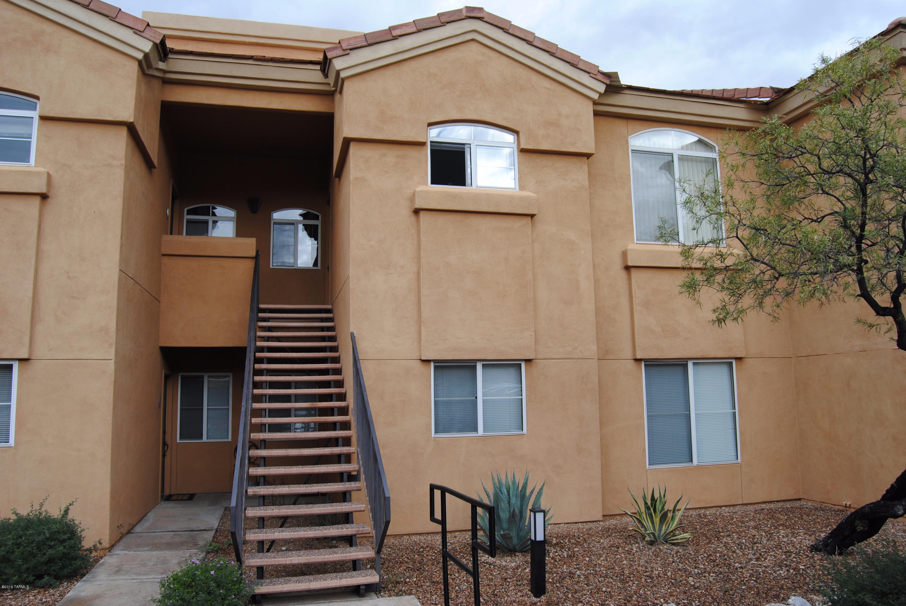 Pinnacle Canyon Condominium - Residential