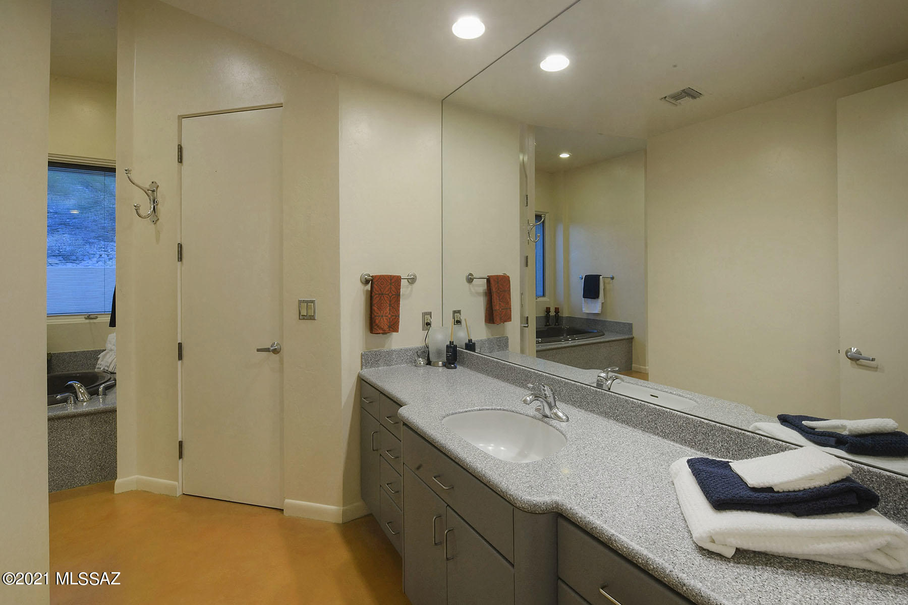 Mountain Cove Estates (1-18) - Residential