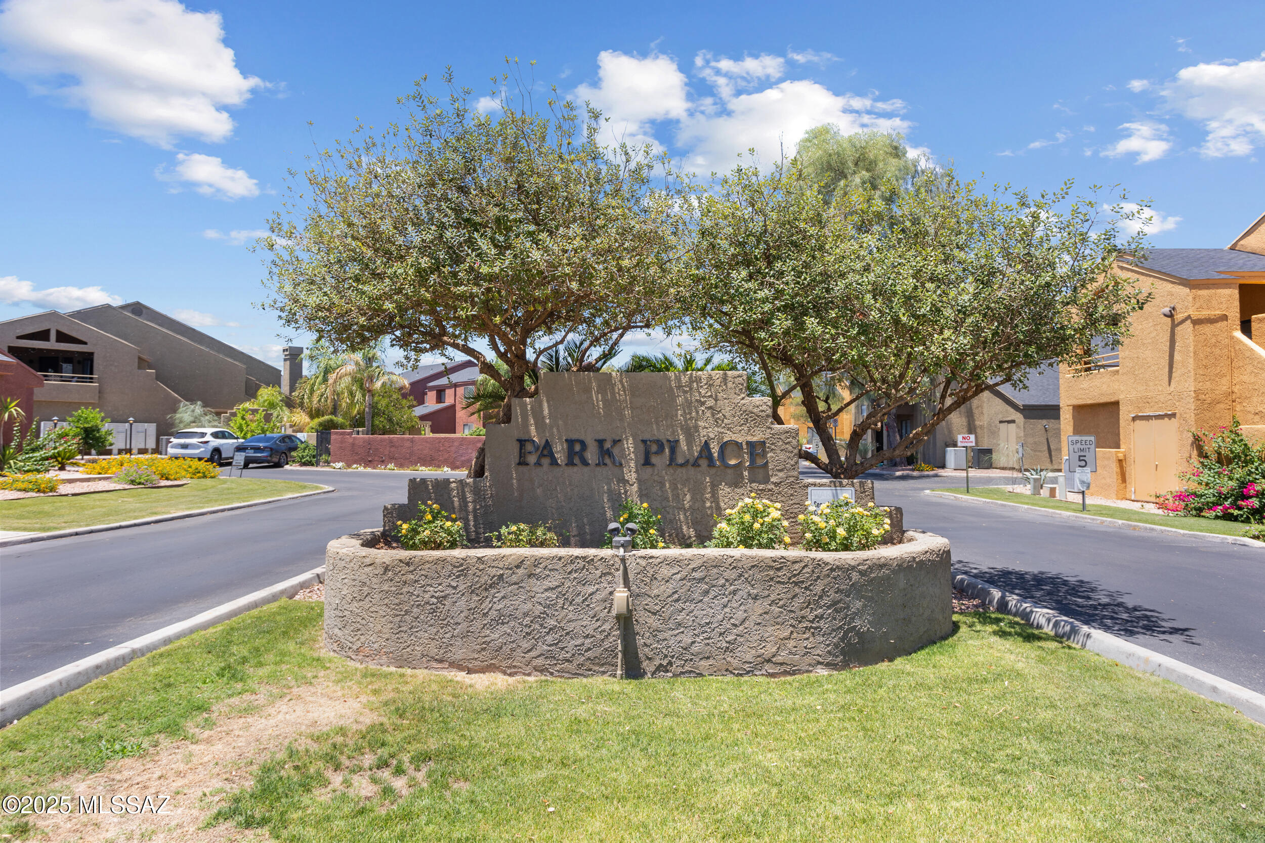1255 E Weimer Circle UNIT 76