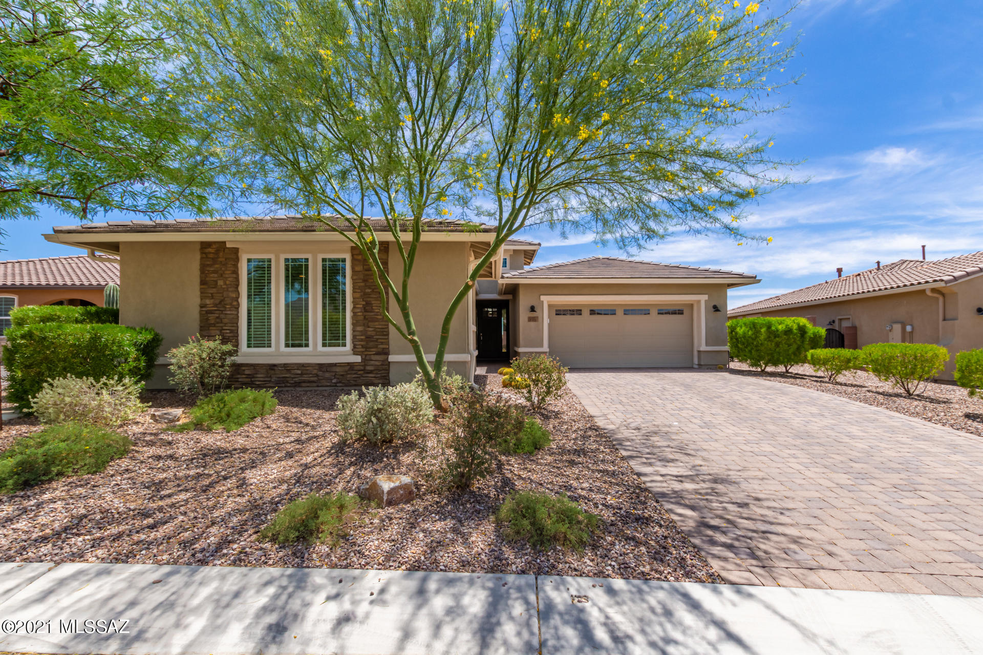 Golden Barrel Place At Dove Mountain SQ20141710079 - Residential