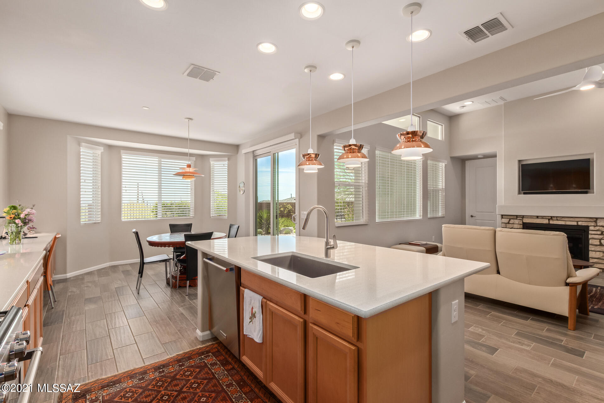 Golden Barrel Place At Dove Mountain SQ20141710079 - Residential