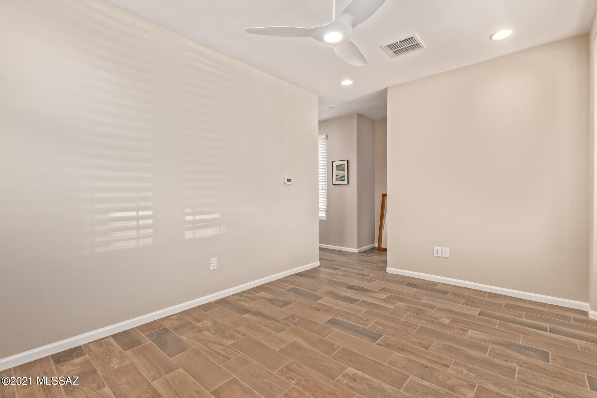 Golden Barrel Place At Dove Mountain SQ20141710079 - Residential