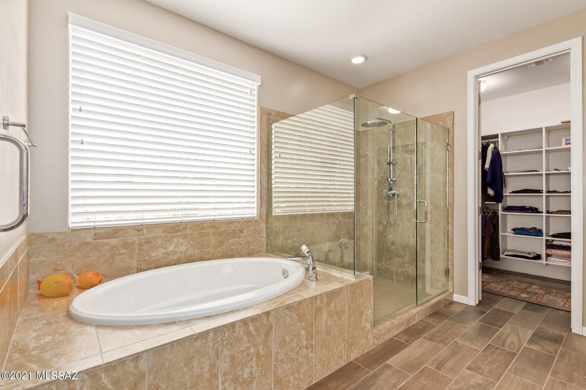 Golden Barrel Place At Dove Mountain SQ20141710079 - Residential