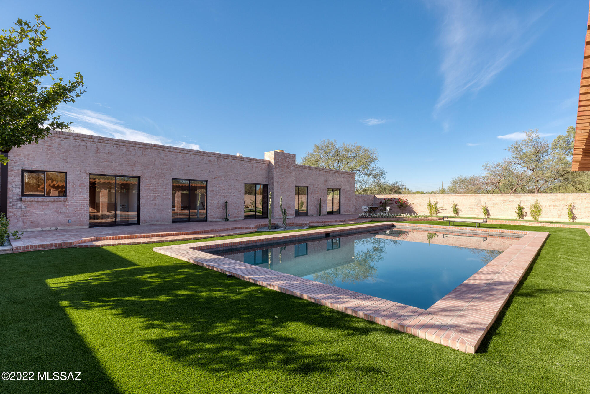 Colonia Solana - Residential