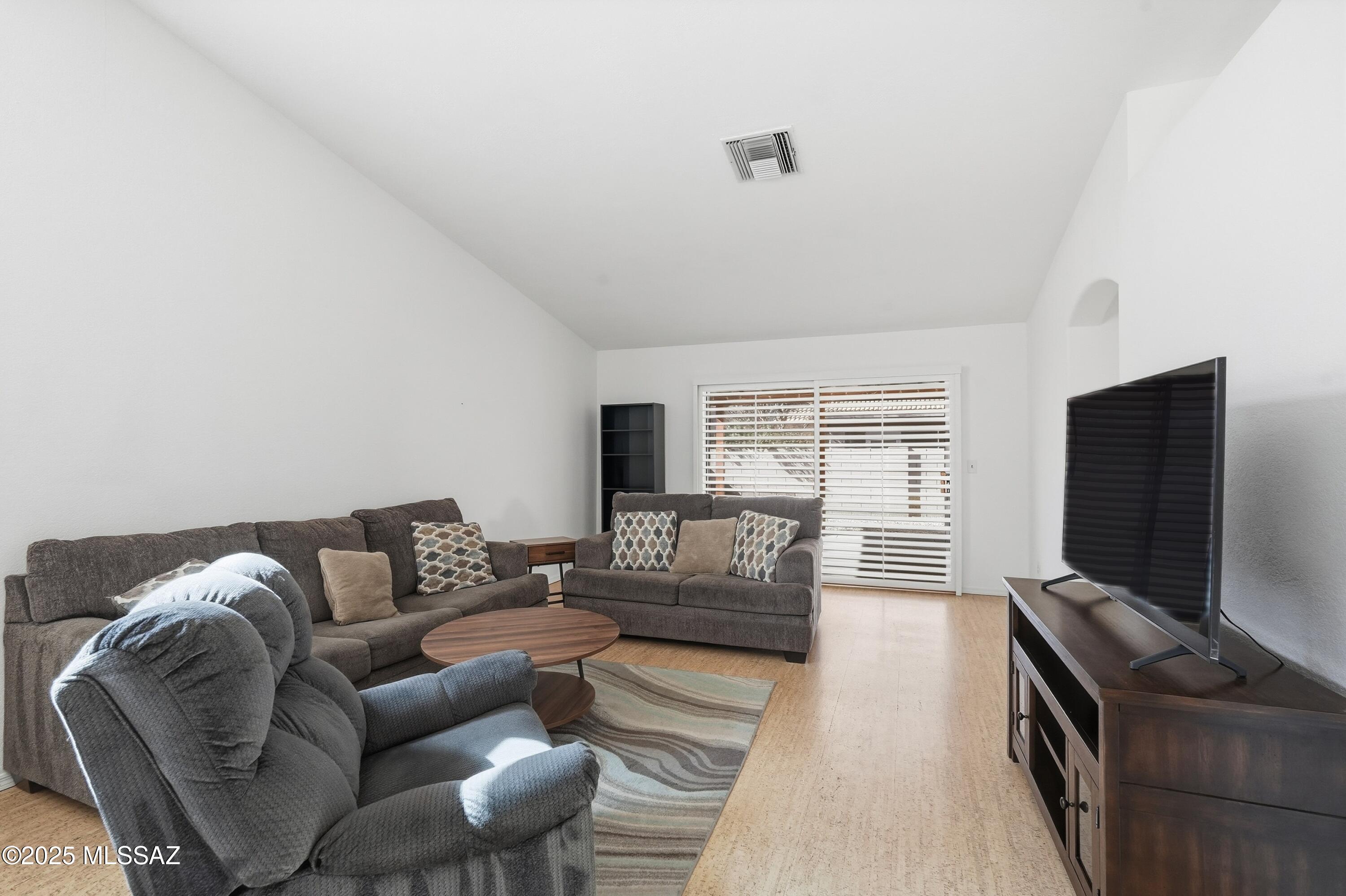 9907 N Woodstone Trail