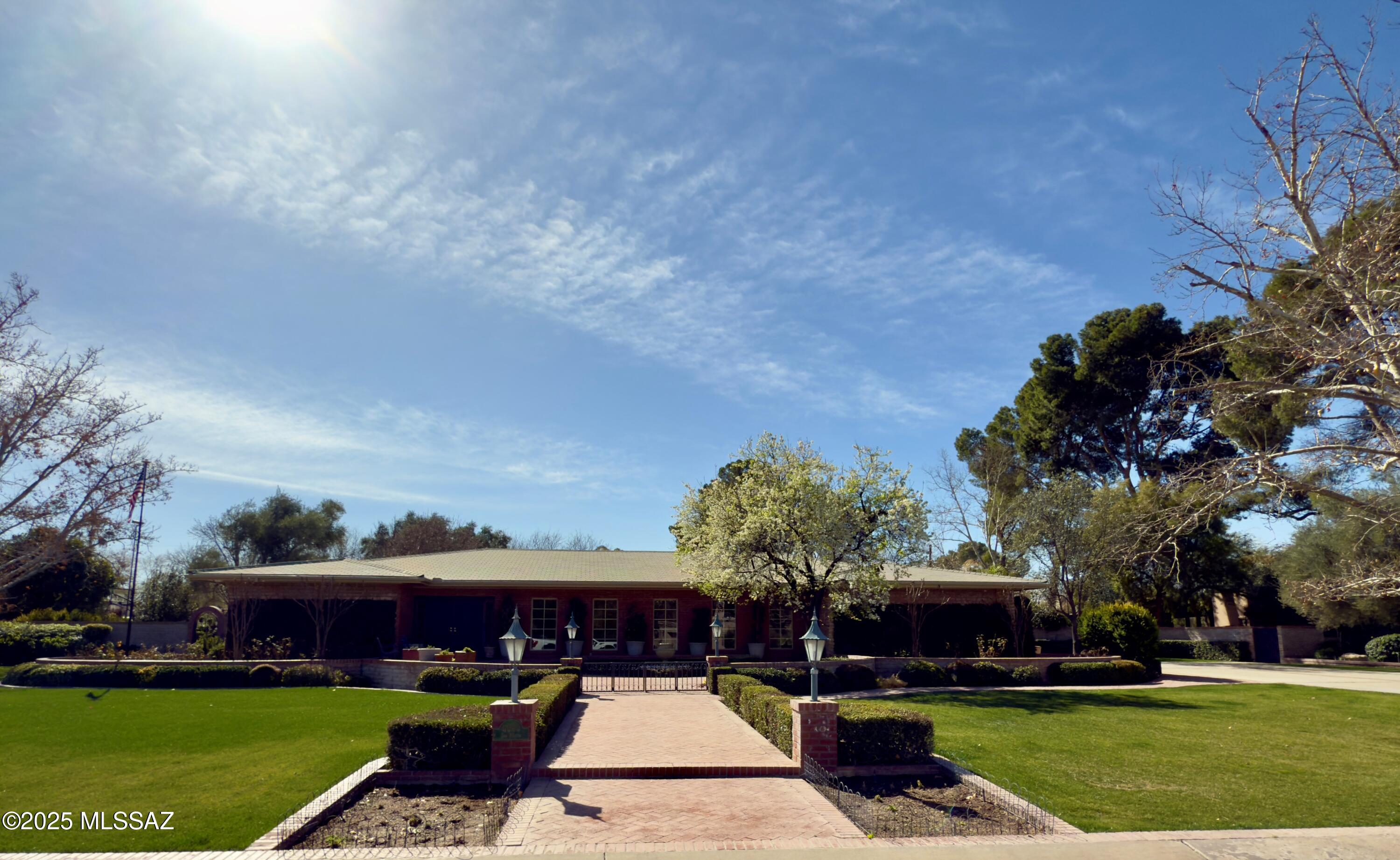 Country Club Estates NO. 3 (1-25) - Residential