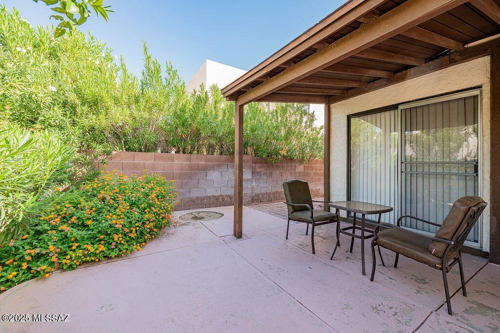 Pima Hollow Patio Homes - Residential