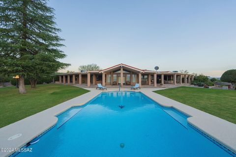 A home in Rio Rico