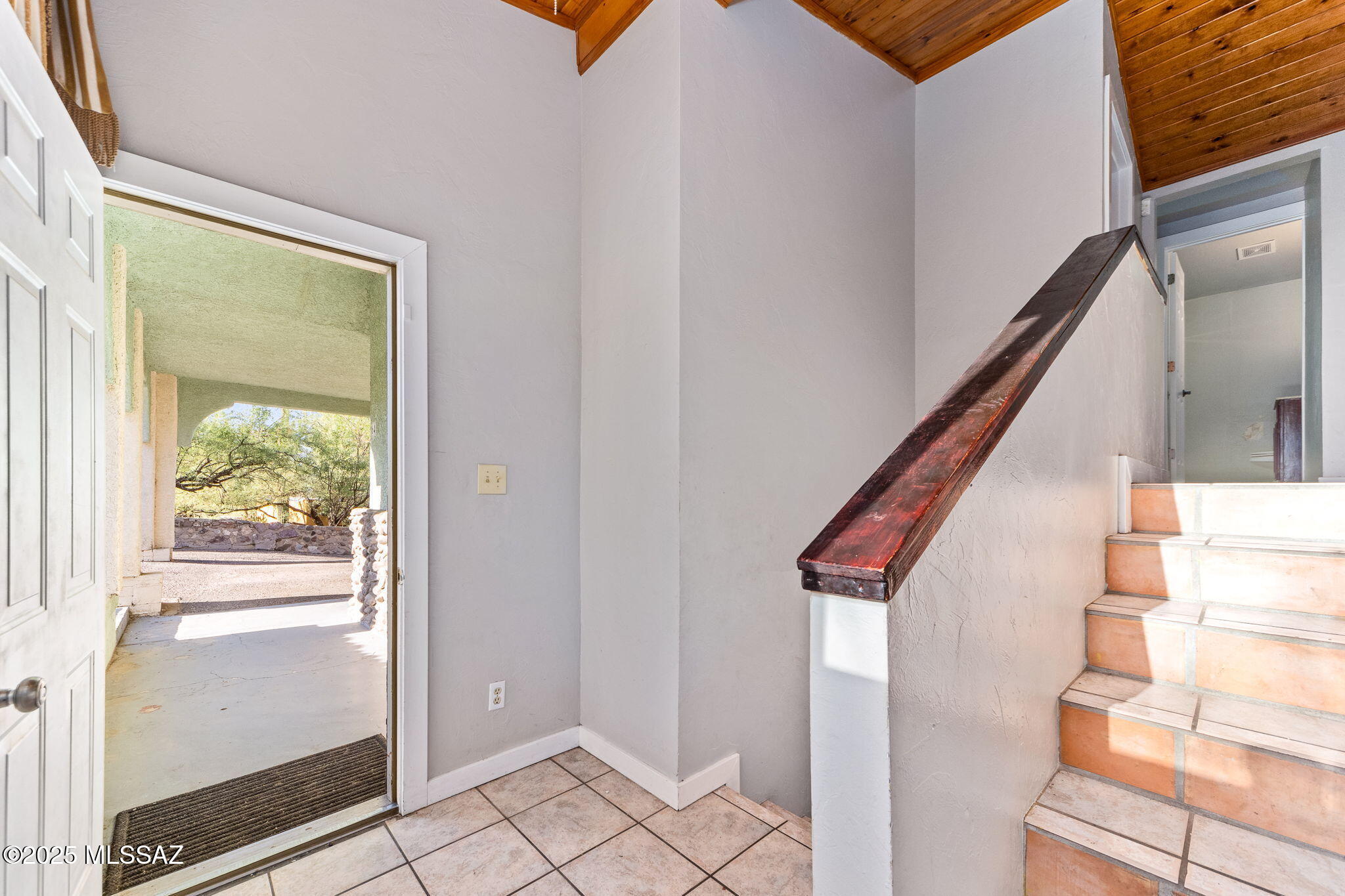 64 N Bella Vista Drive