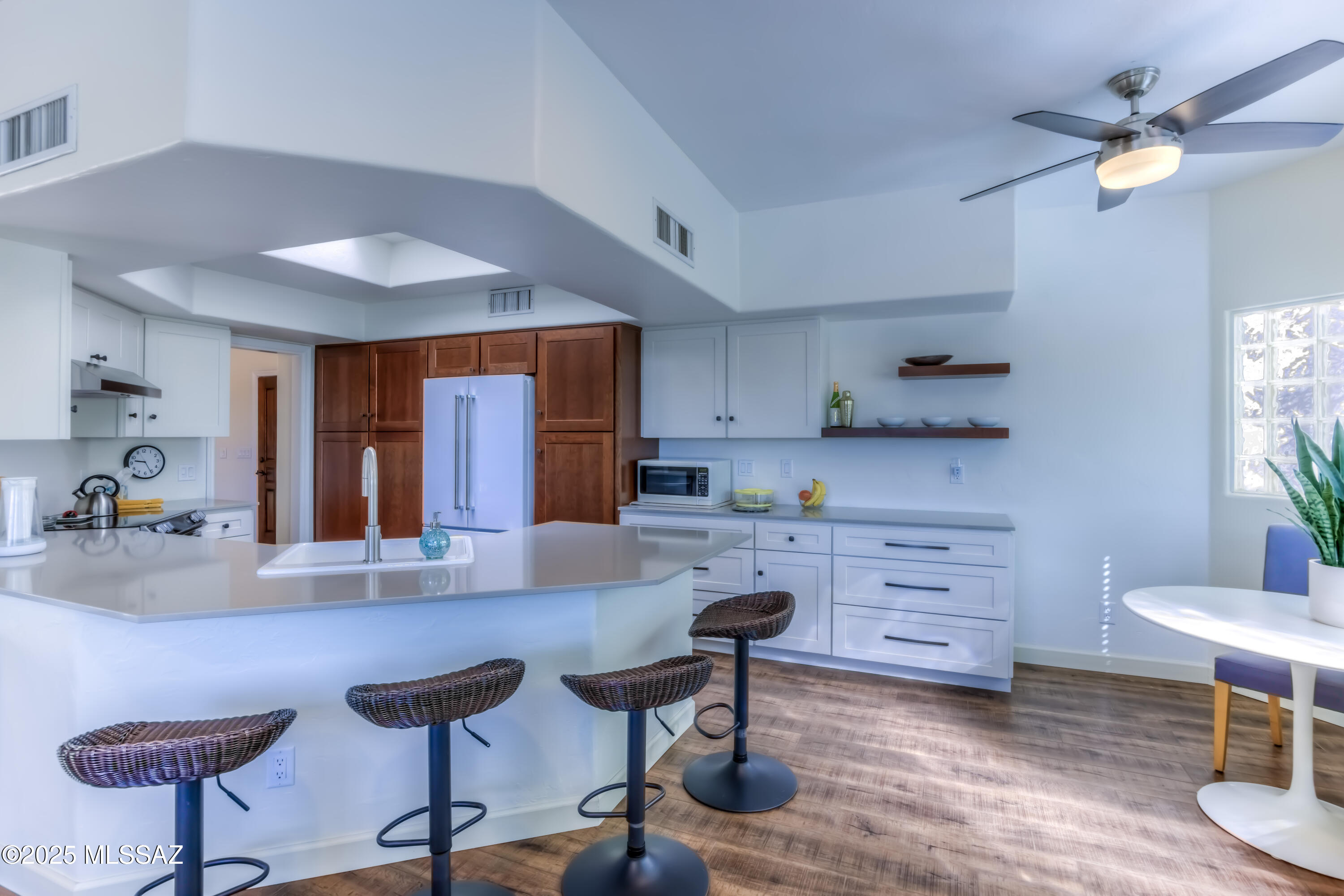 Rancho El Moraga (1-16) - Residential