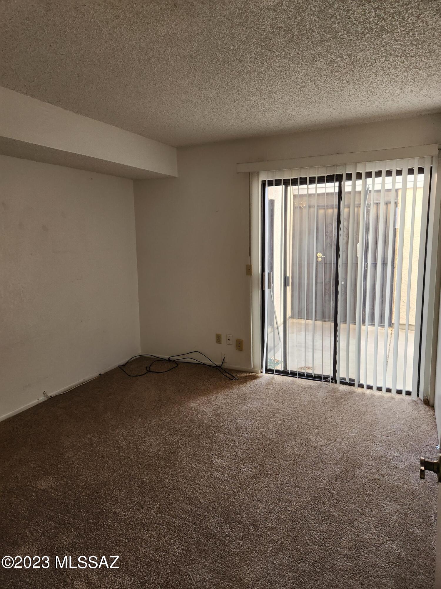 Palo Verde Square Townhouses (1-9) - Residential Lease