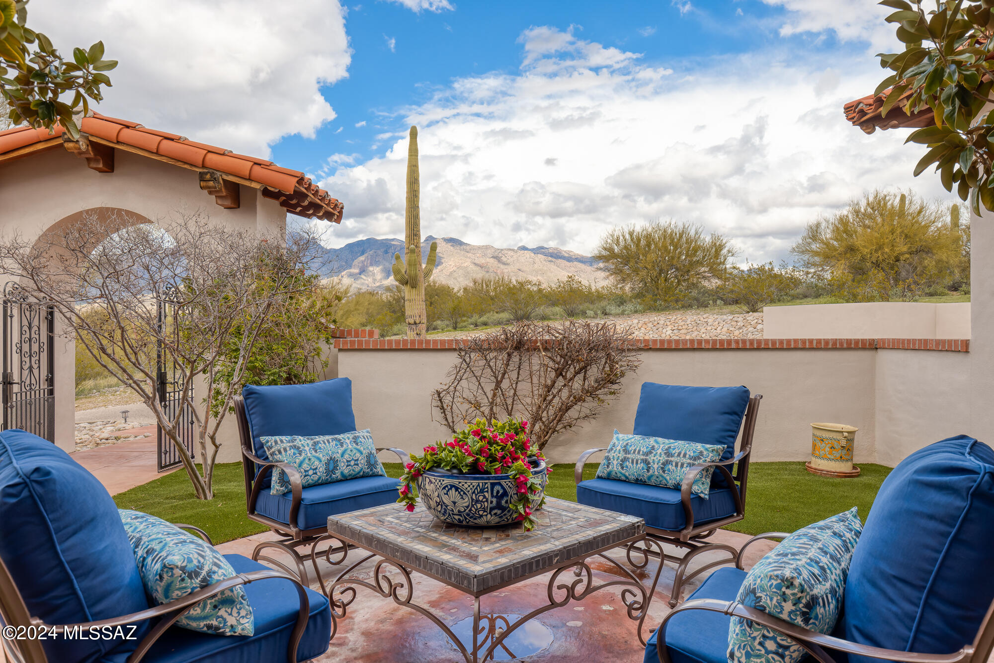 La Puerta On Hacienda Del Sol (1-10) - Residential