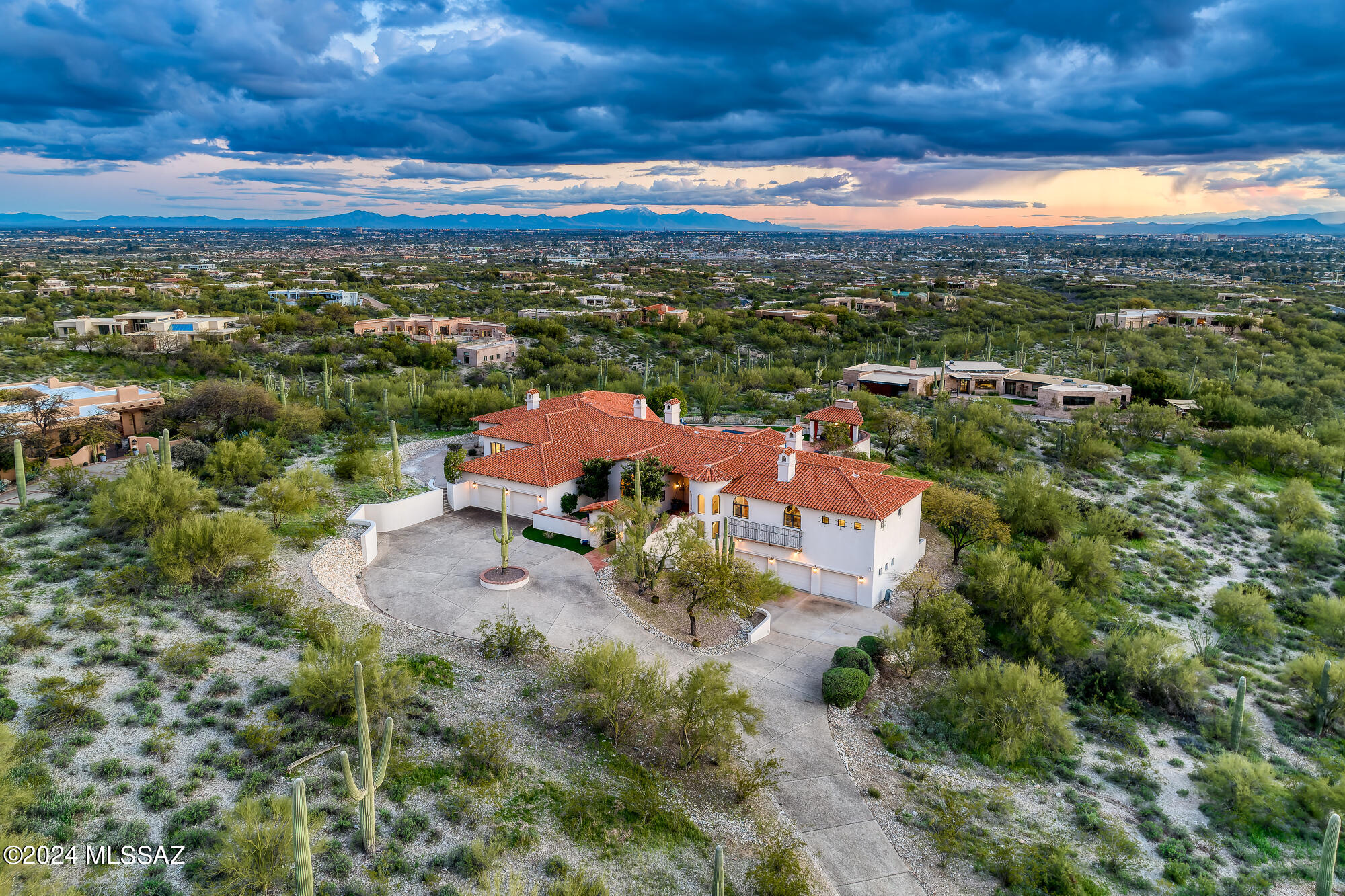 La Puerta On Hacienda Del Sol (1-10) - Residential