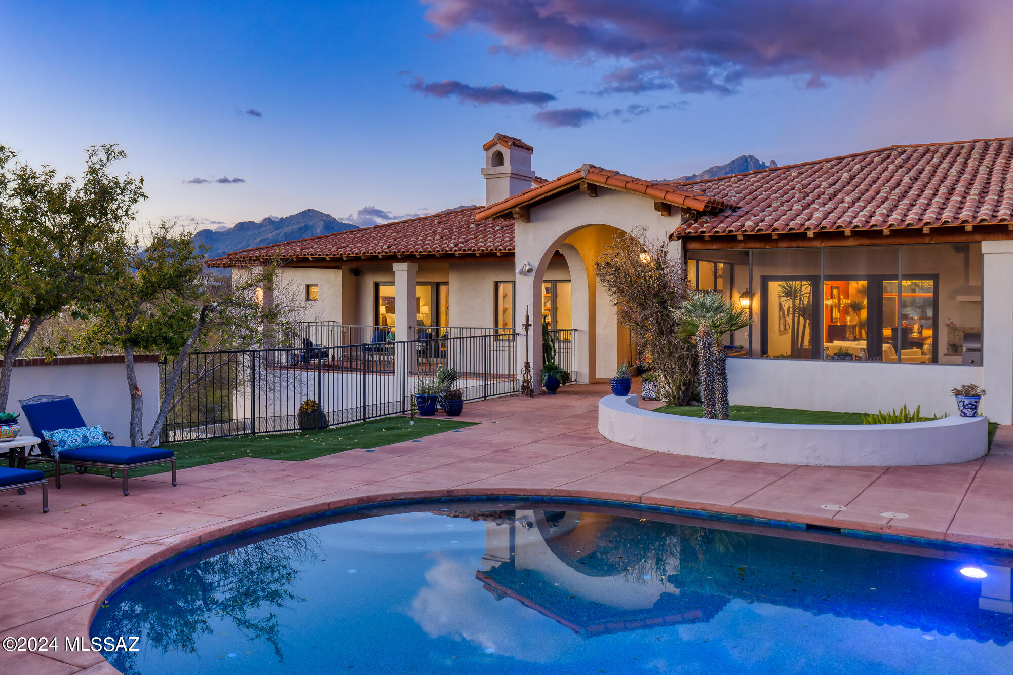 La Puerta On Hacienda Del Sol (1-10) - Residential