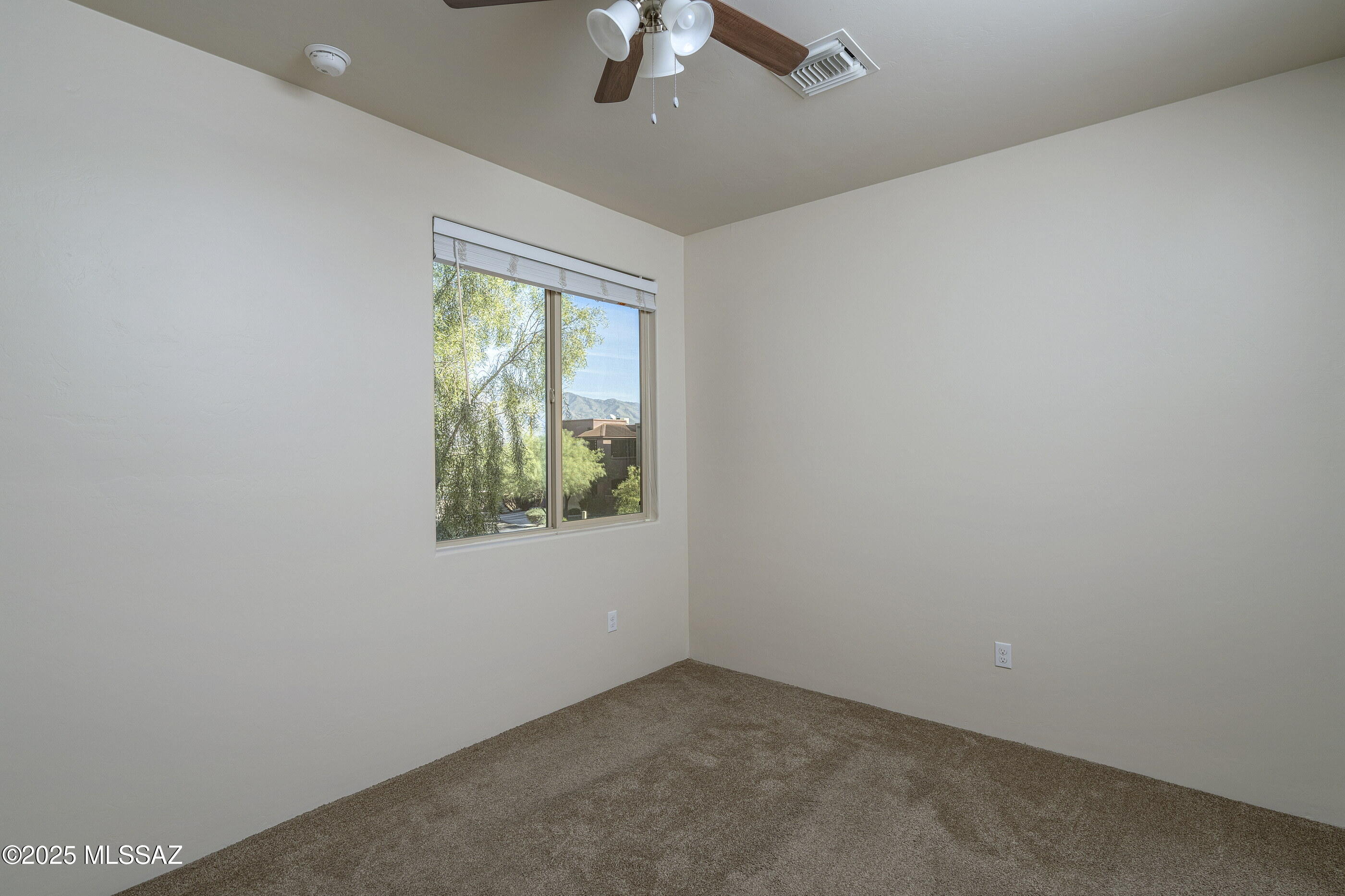 Miramonte At Glenn SQ20133580243 - Residential