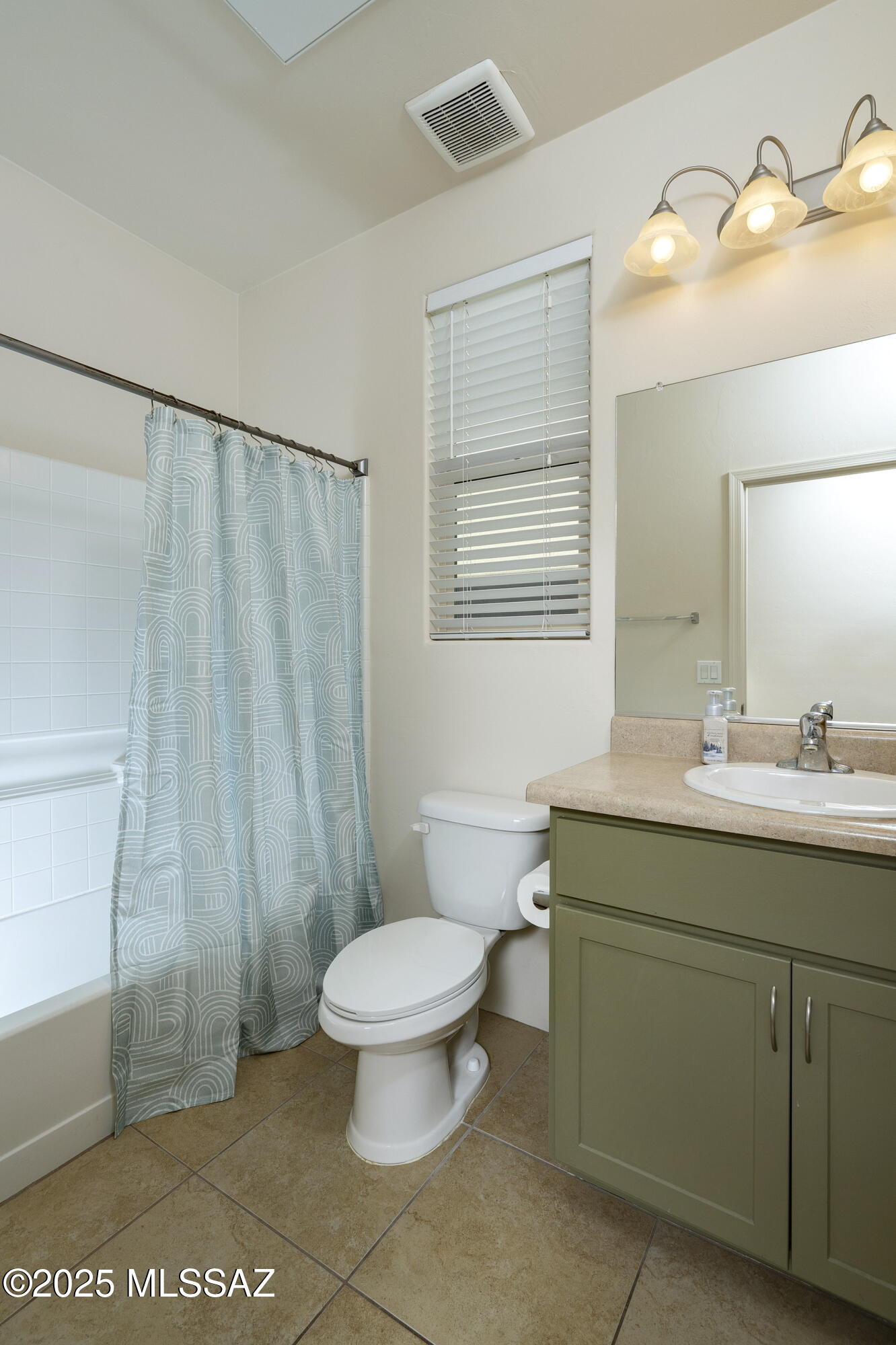 Miramonte At Glenn SQ20133580243 - Residential