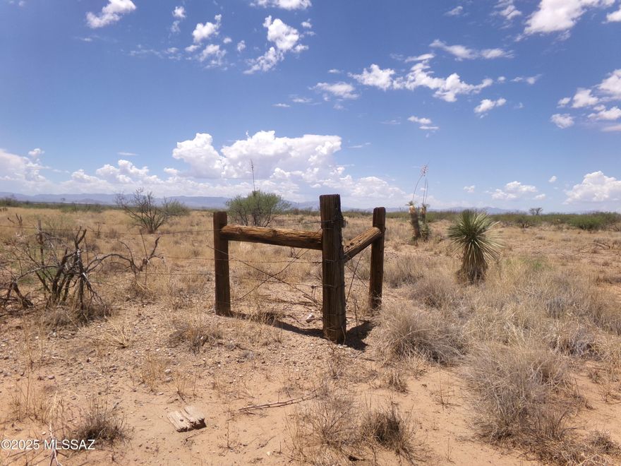 40 acres of vacant land on the Chirichua Trail Ranches sub-division off Covered Wagon Road.Mountain views and room to roam. Horses allowed. ZONED RU-10