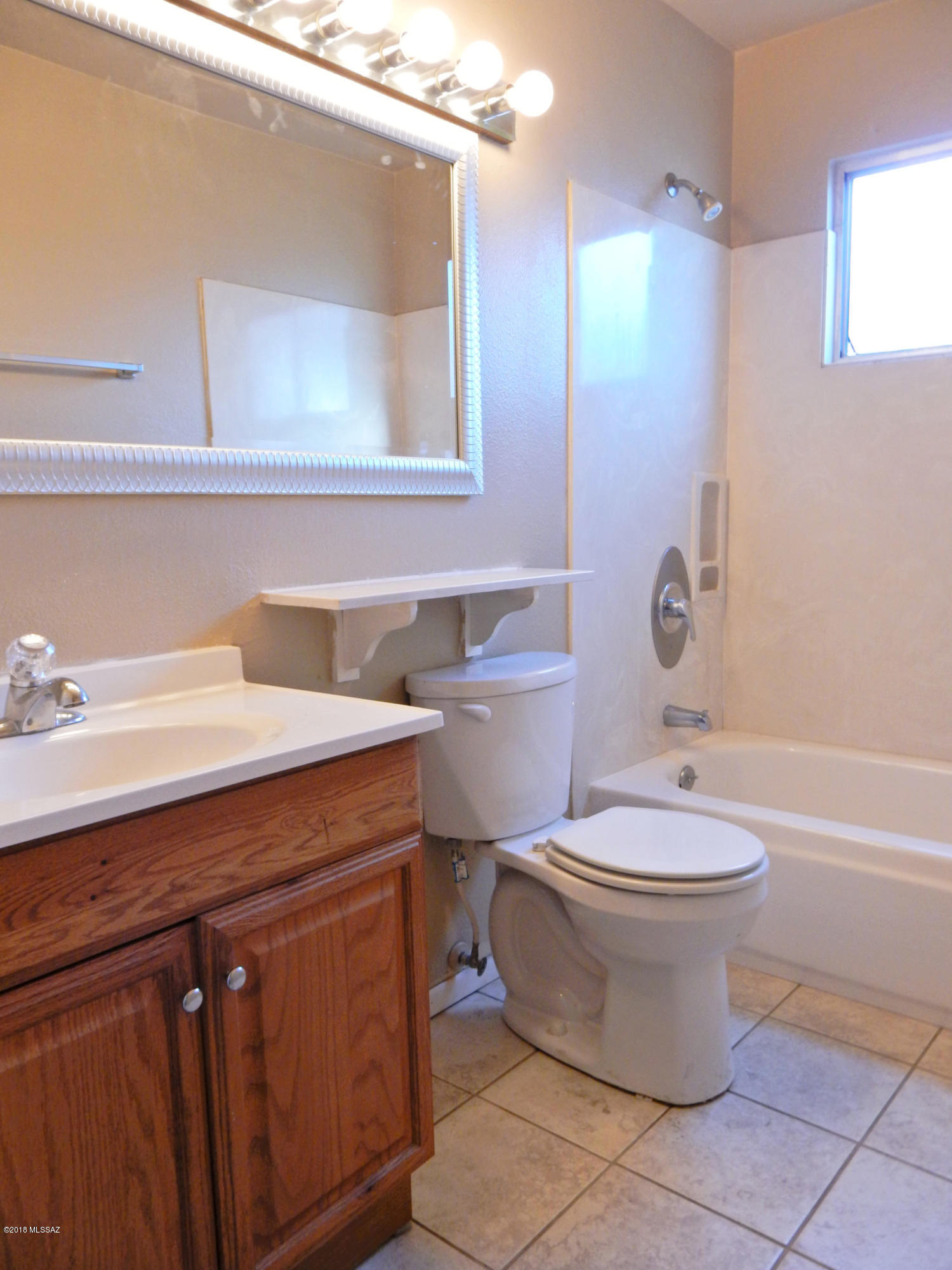 Monte Catalina Estates (1-10) - Residential Lease