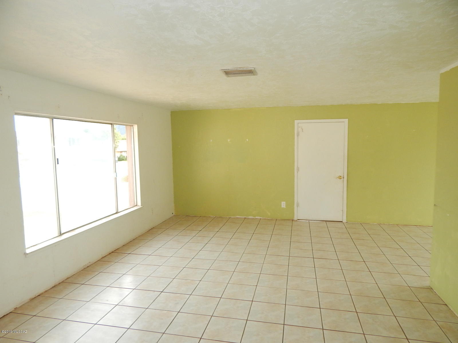 Mission West (1-370) - Residential