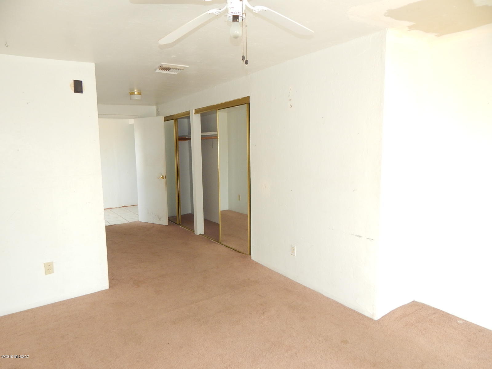 Mission West (1-370) - Residential