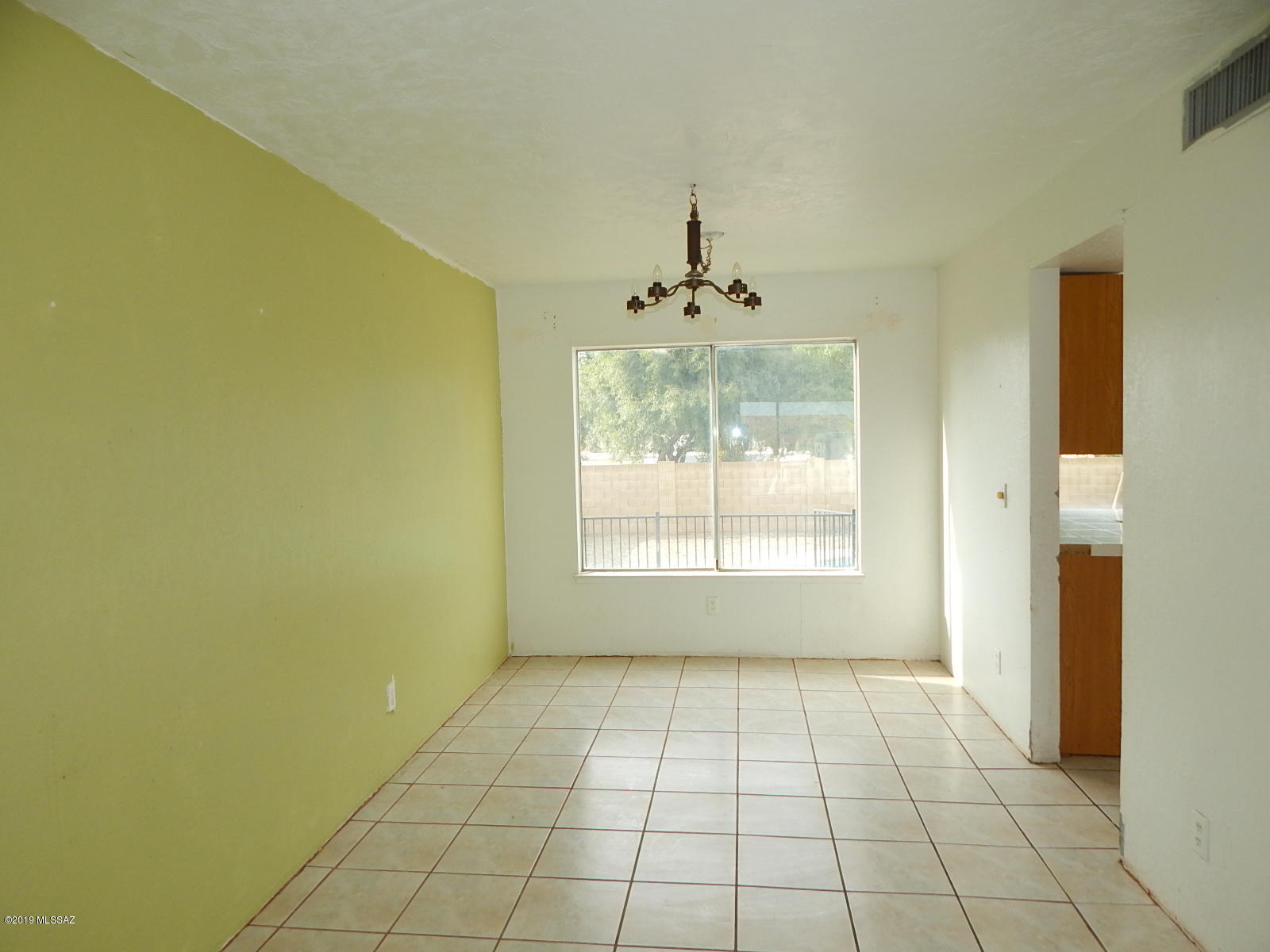 Mission West (1-370) - Residential