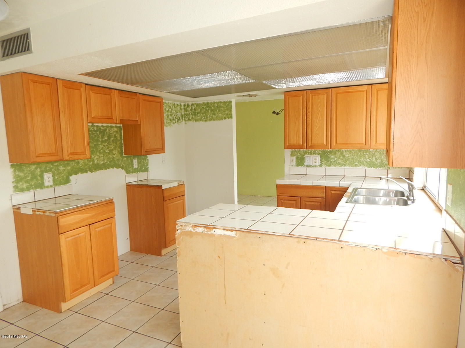 Mission West (1-370) - Residential