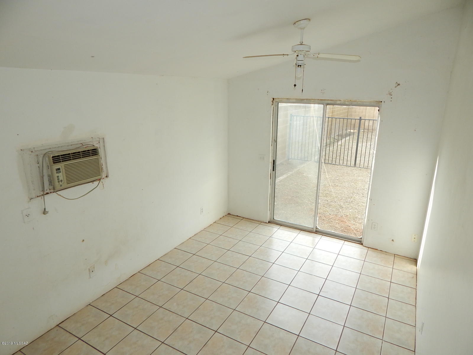 Mission West (1-370) - Residential