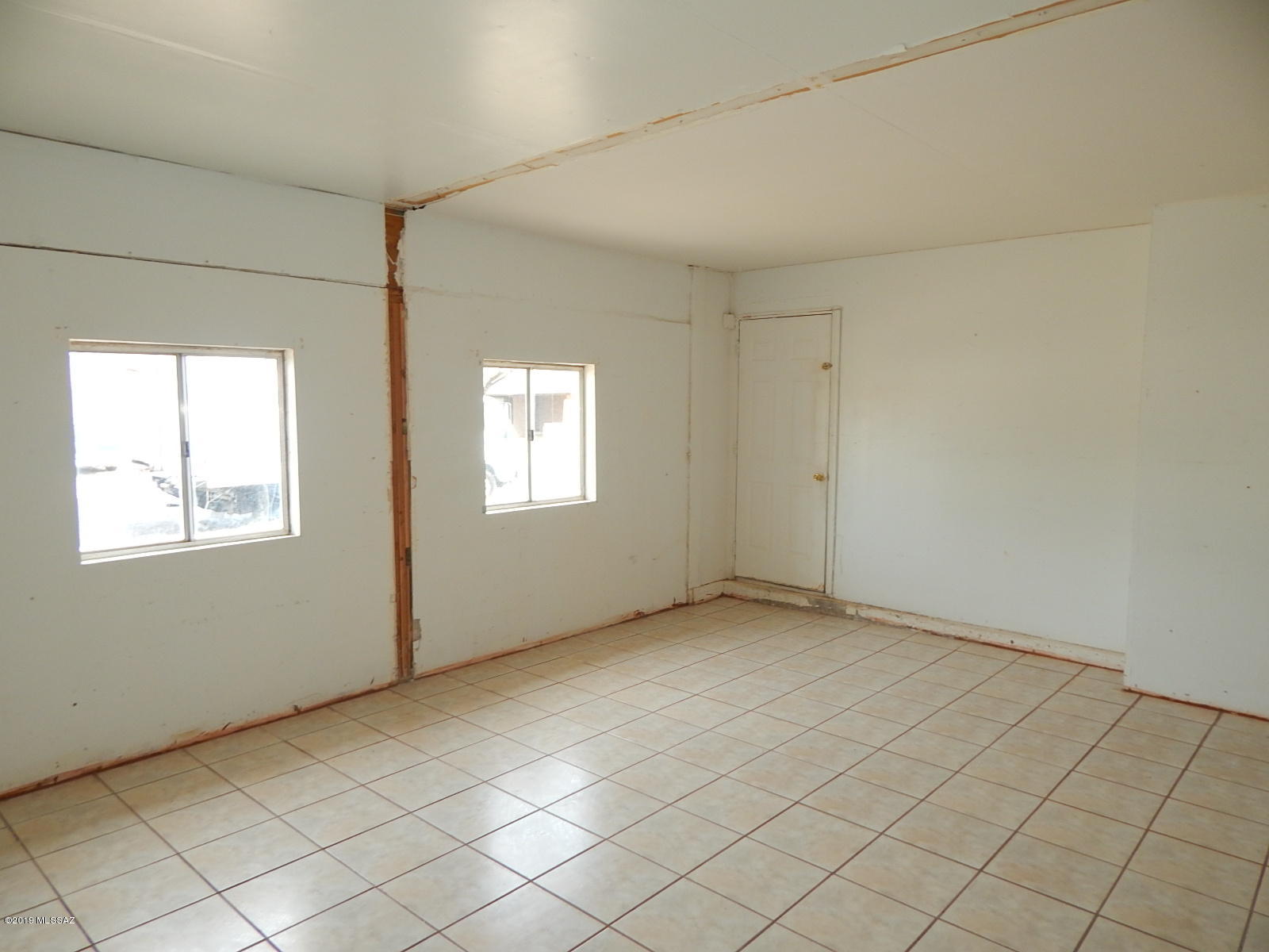 Mission West (1-370) - Residential